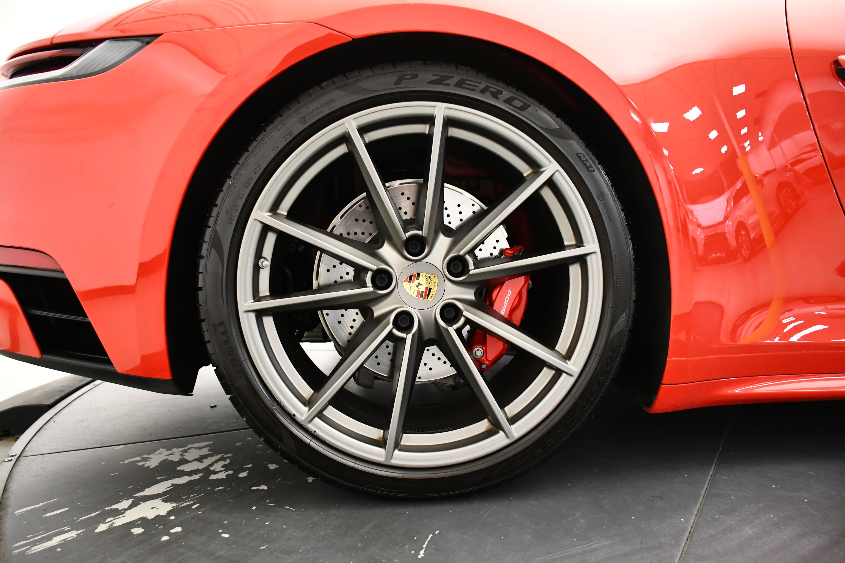 Thumbnail: 2021 Porsche 911 - 18