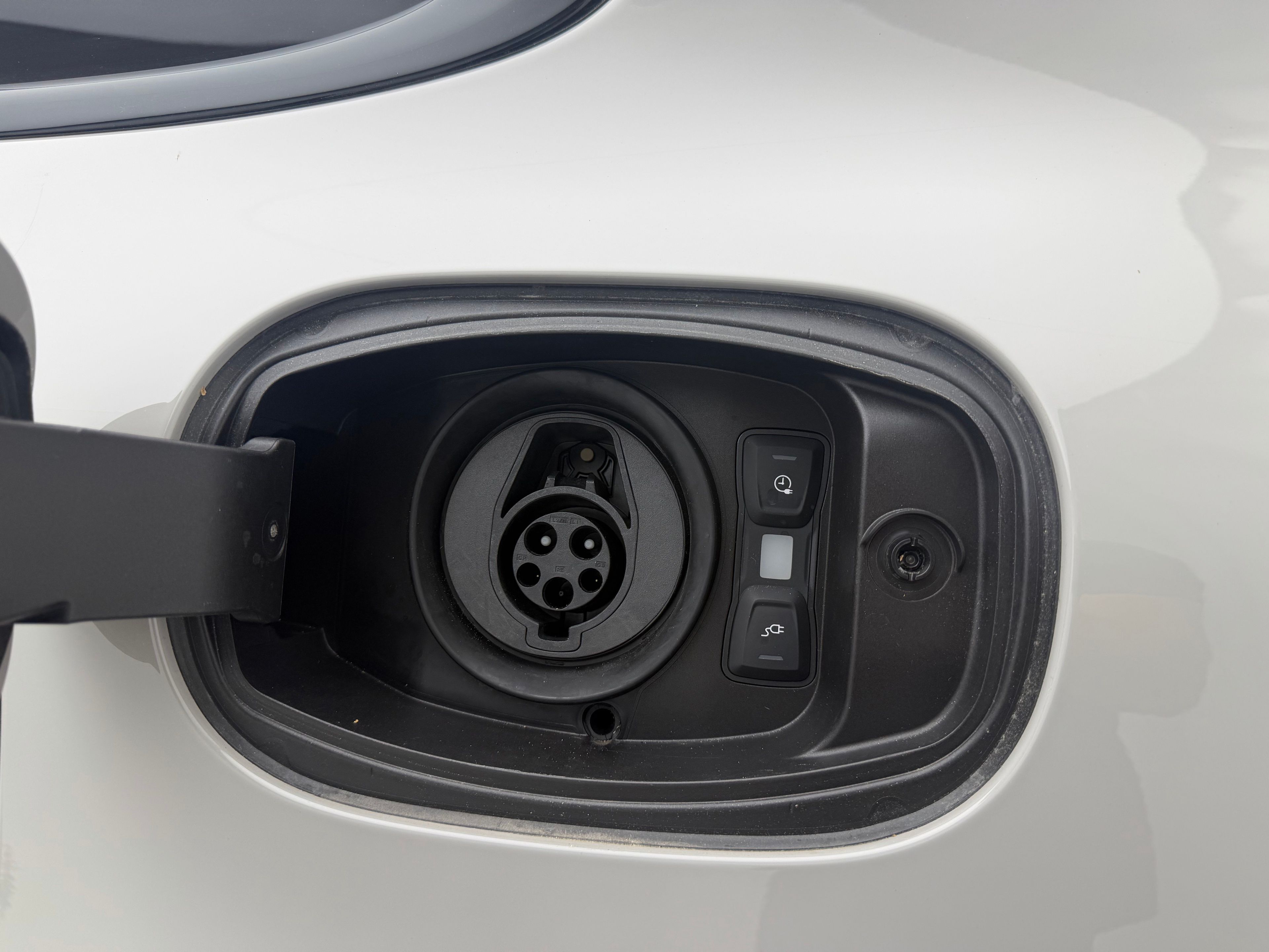 Thumbnail: 2026 Porsche  - 13