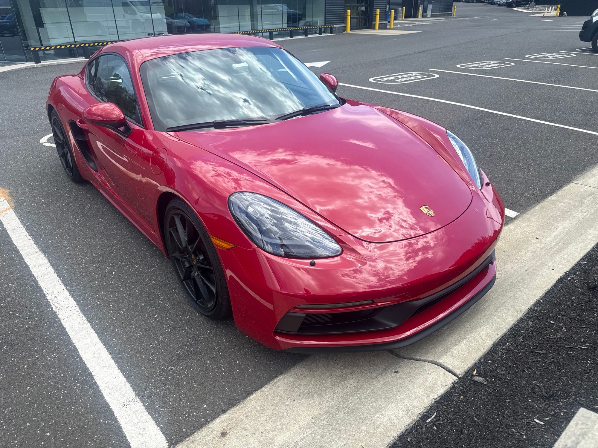 Thumbnail: 2024 Porsche 718 Cayman - 2