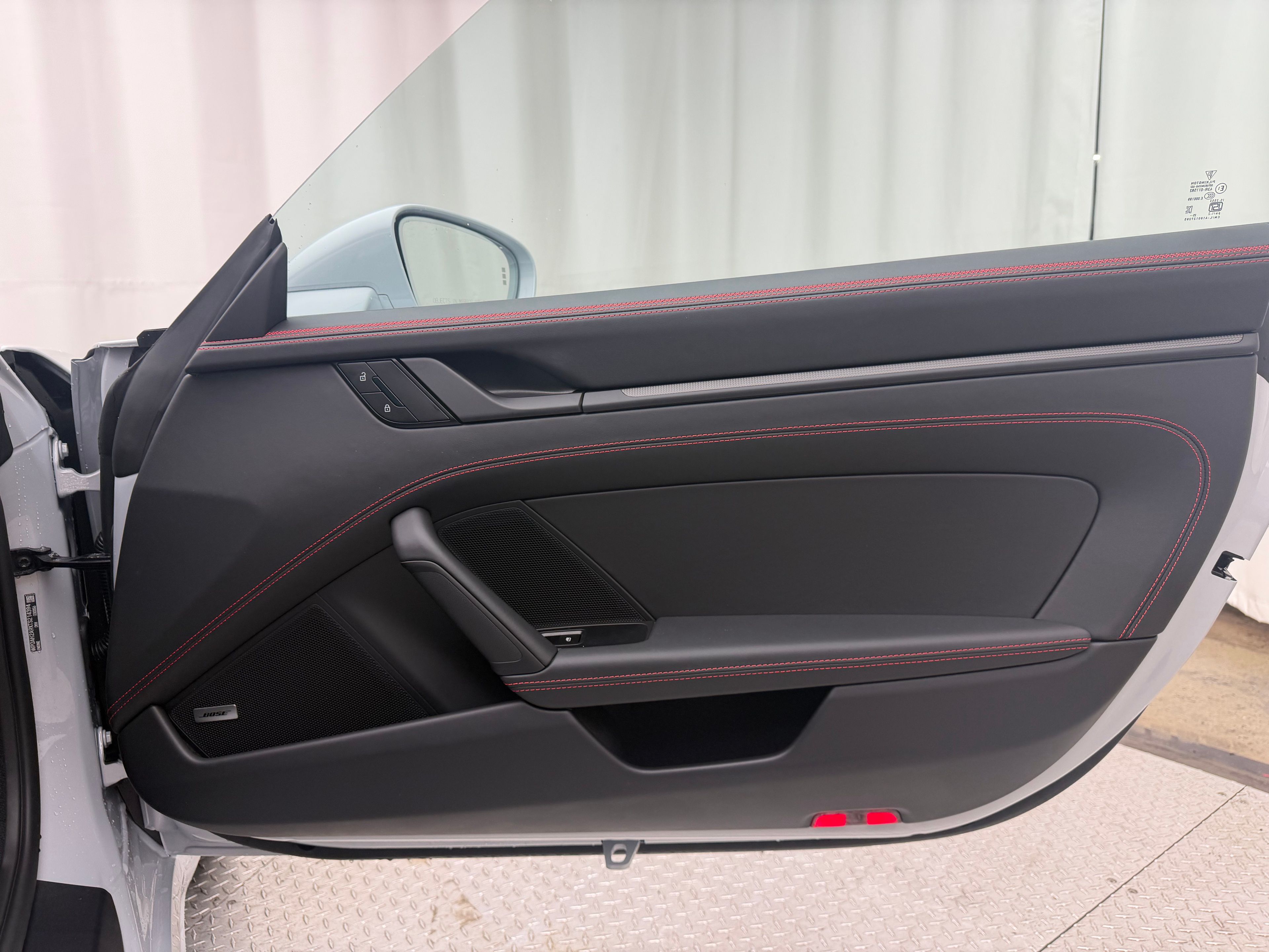Thumbnail: 2026 Porsche 911 - 19