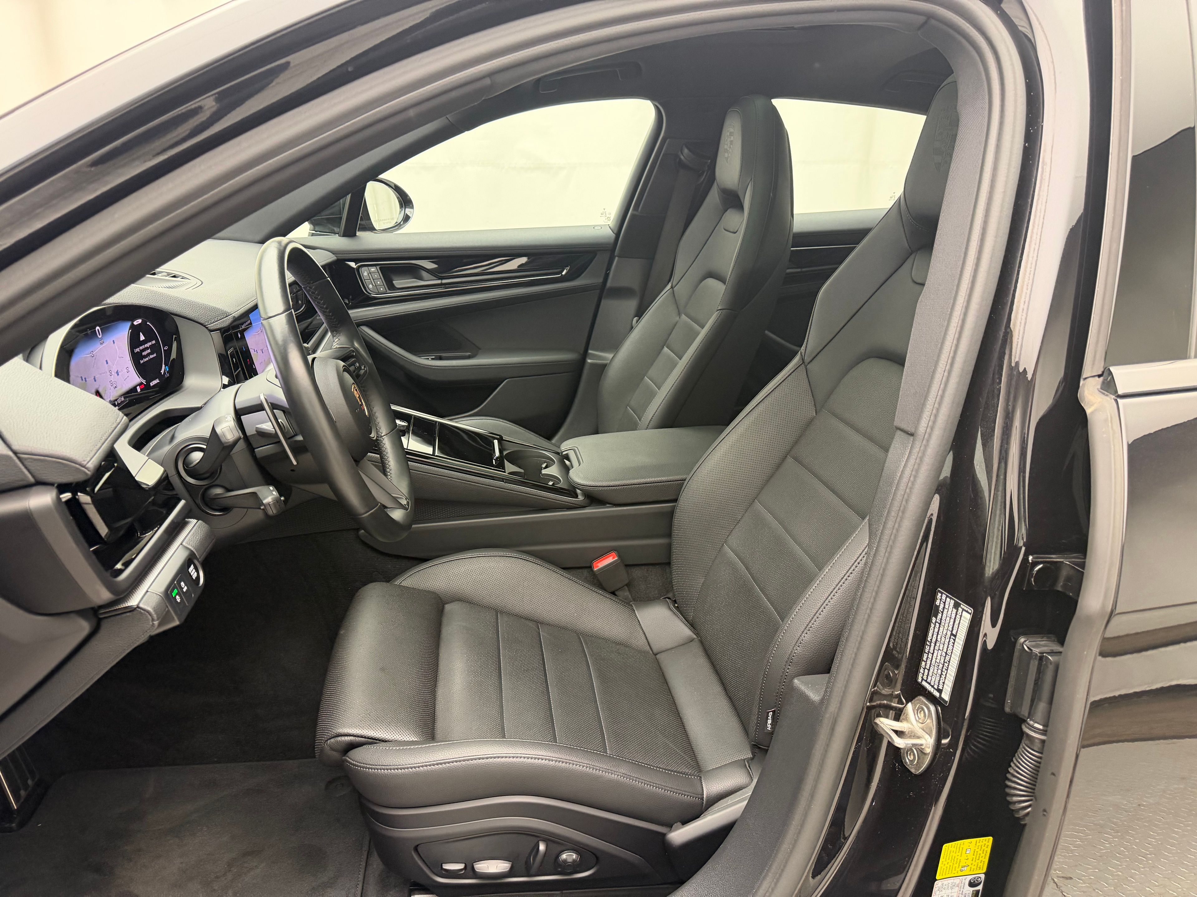 Thumbnail: 2024 Porsche Panamera - 5