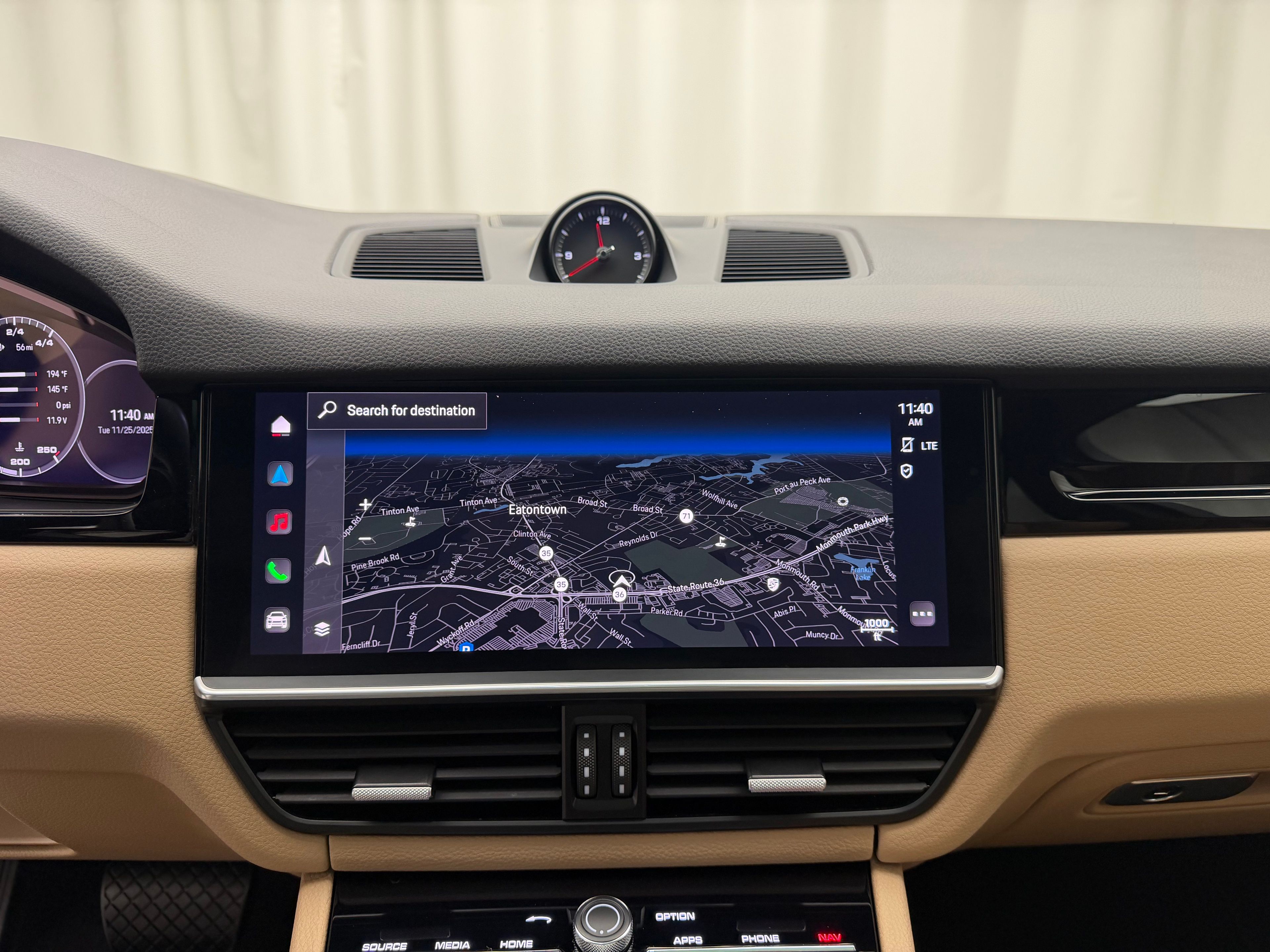 Thumbnail: 2023 Porsche Cayenne - 28