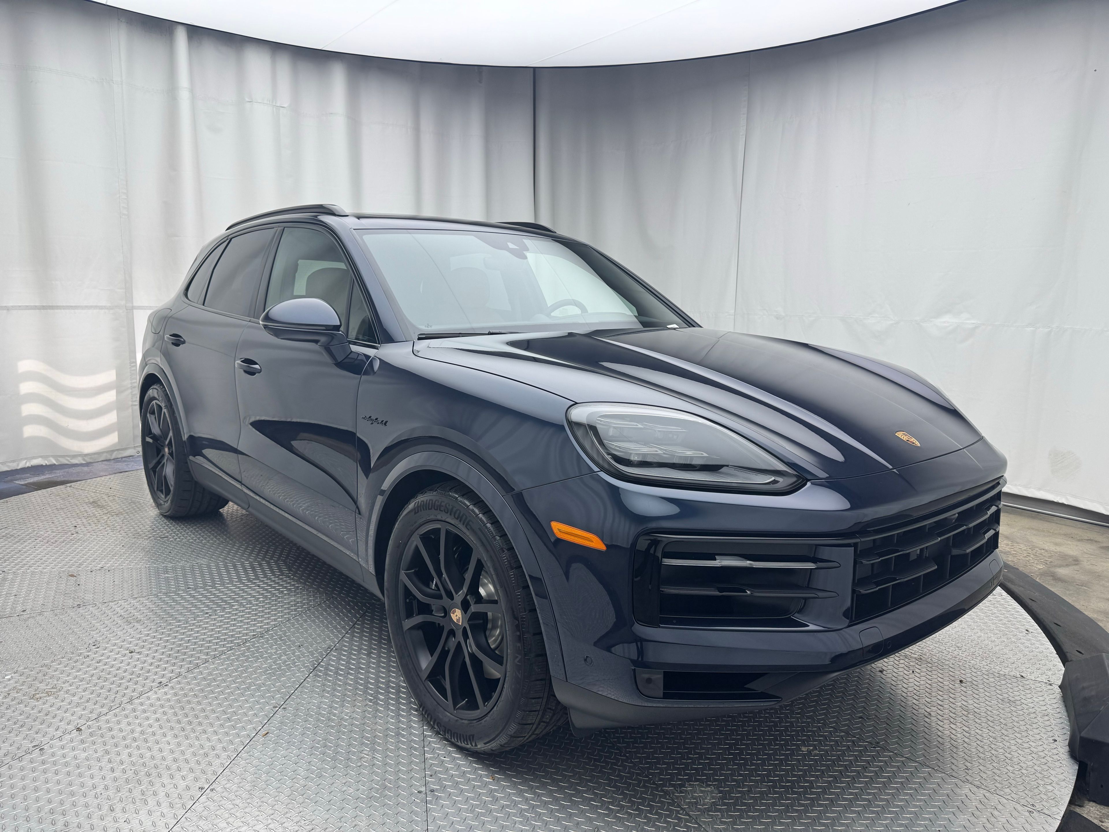 Thumbnail: 2026 Porsche Cayenne - 13