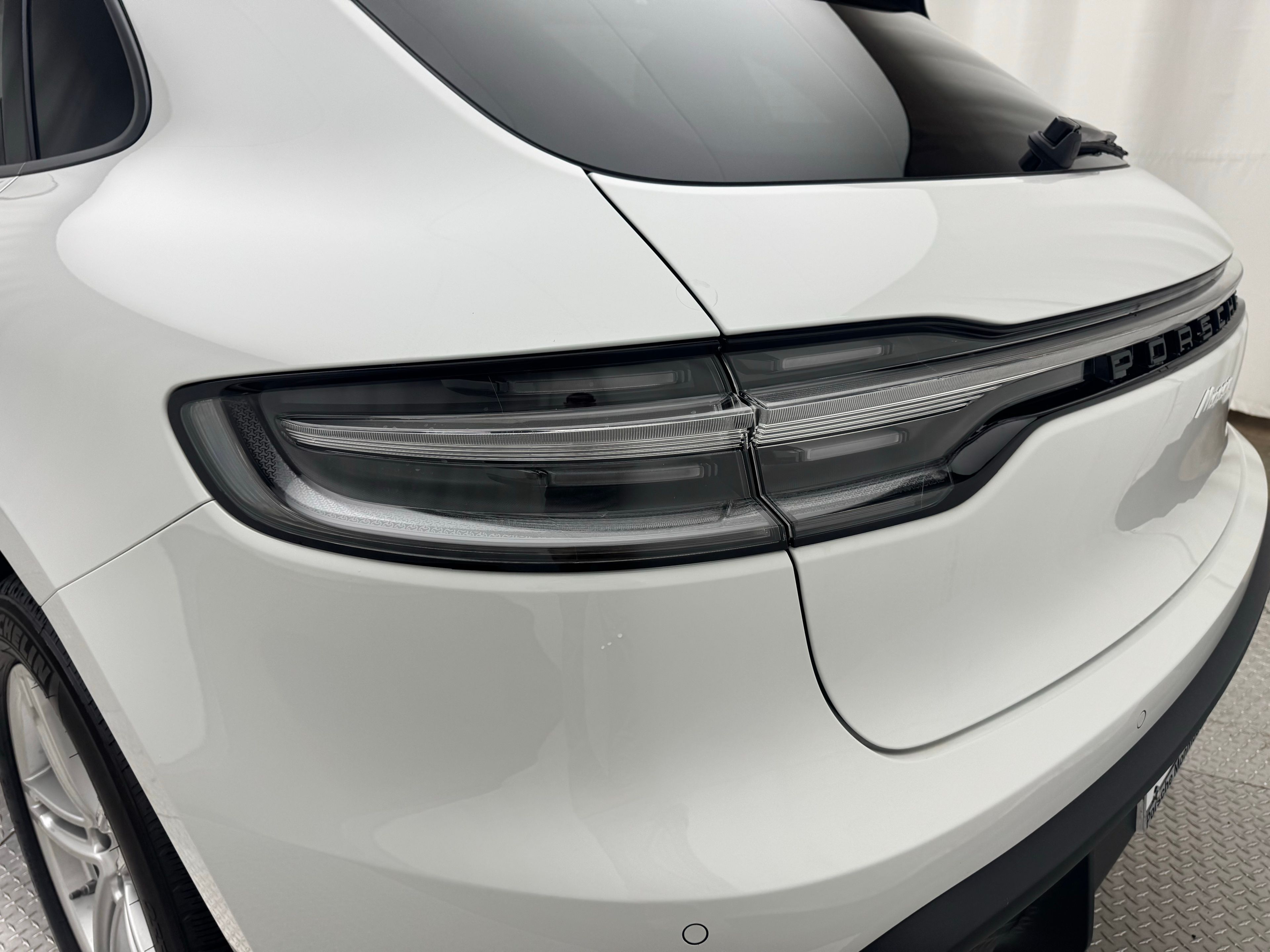 Thumbnail: 2026 Porsche Macan - 11