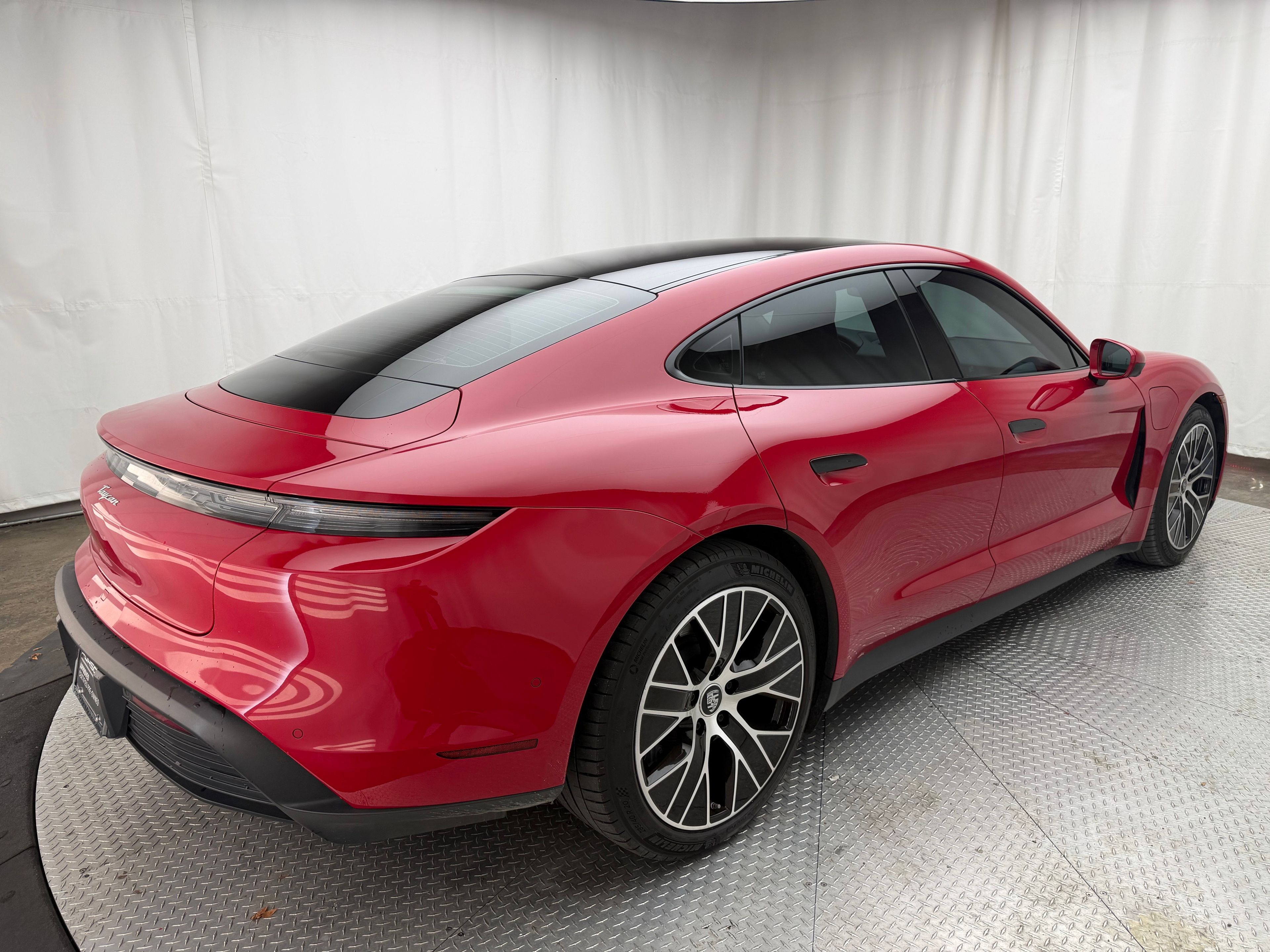 Thumbnail: 2024 Porsche Taycan - 10