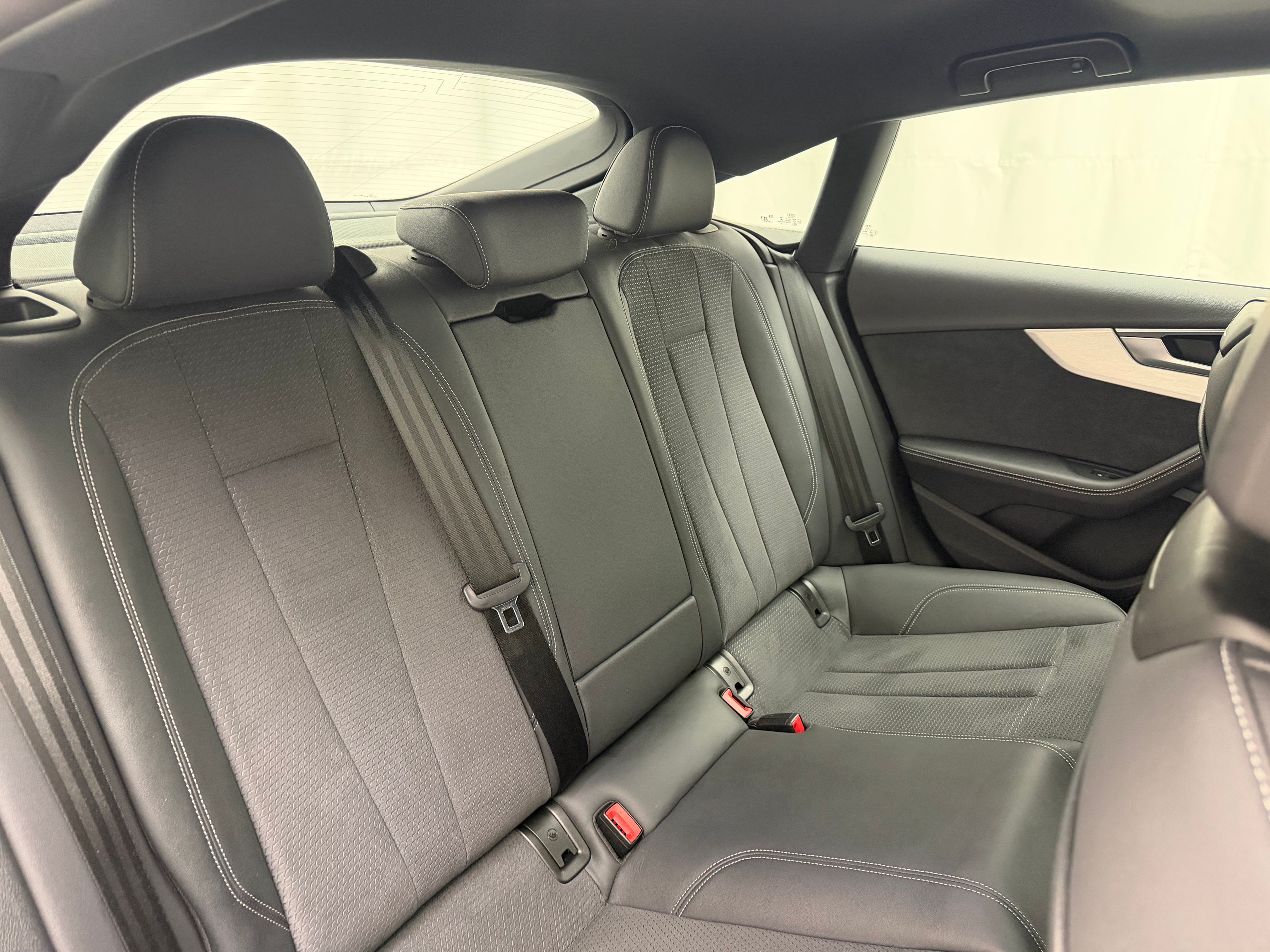 Thumbnail: 2022 Audi A5 - 22