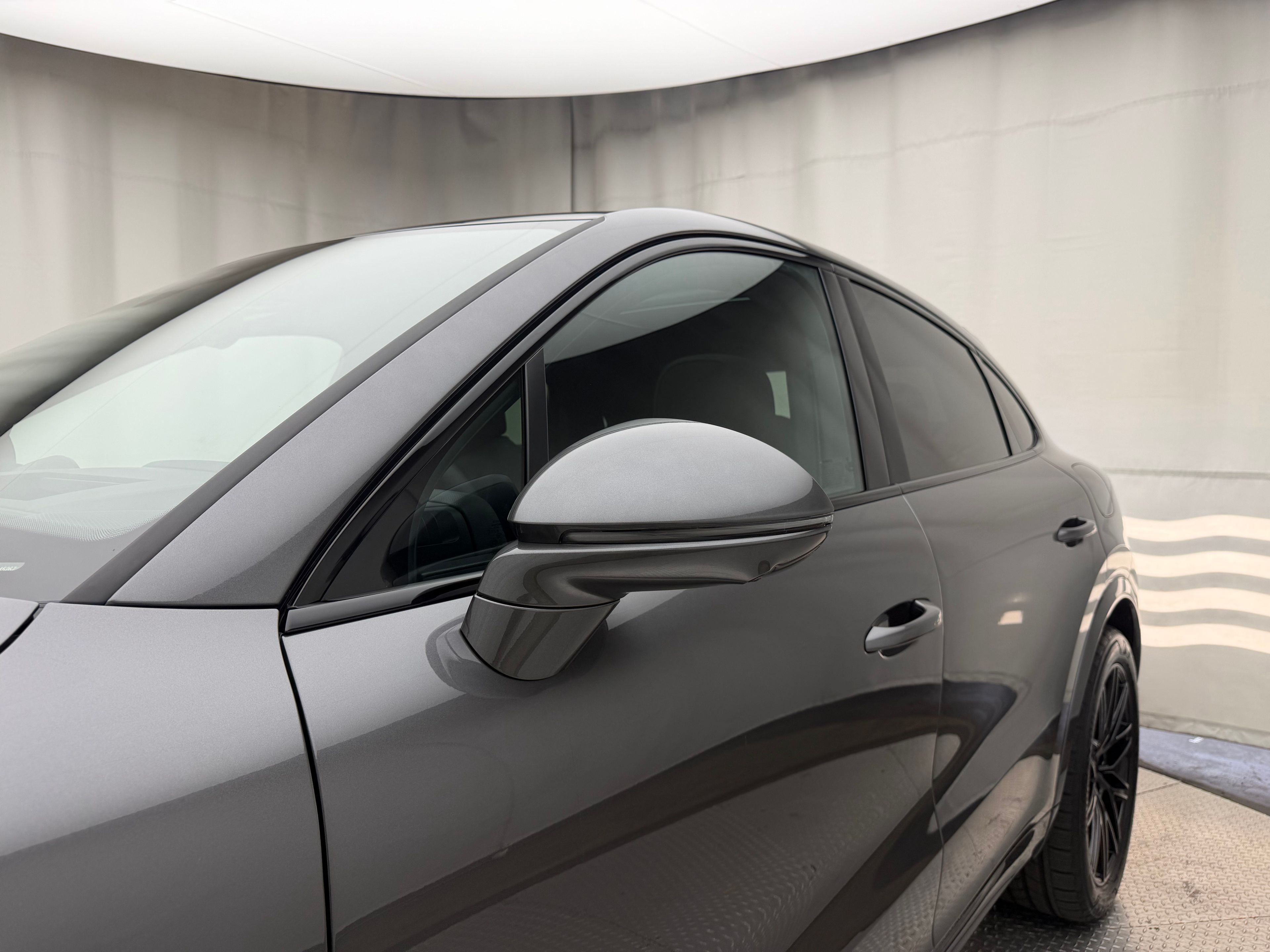 Thumbnail: 2026 Porsche  - 10