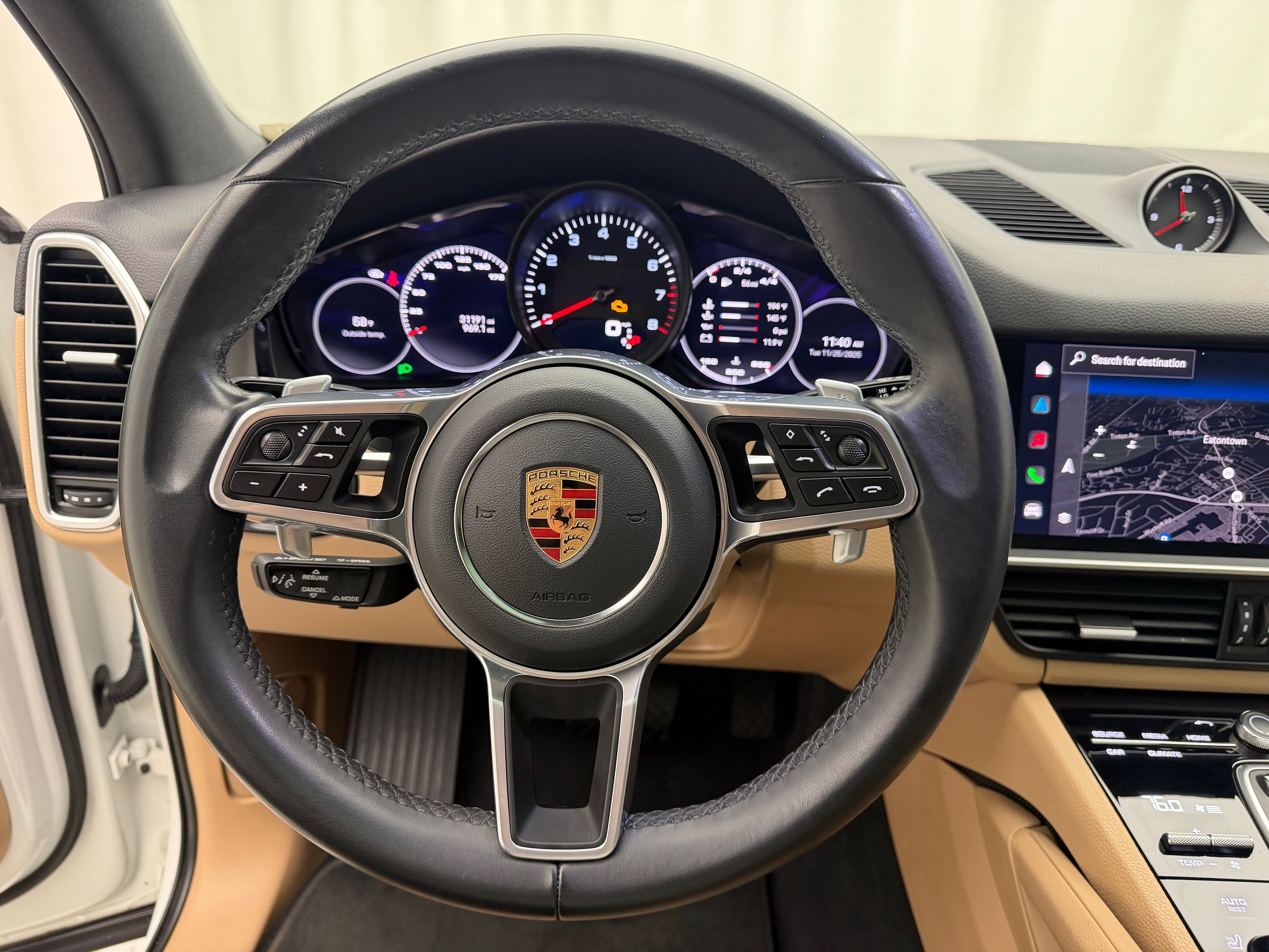 Thumbnail: 2023 Porsche Cayenne - 6