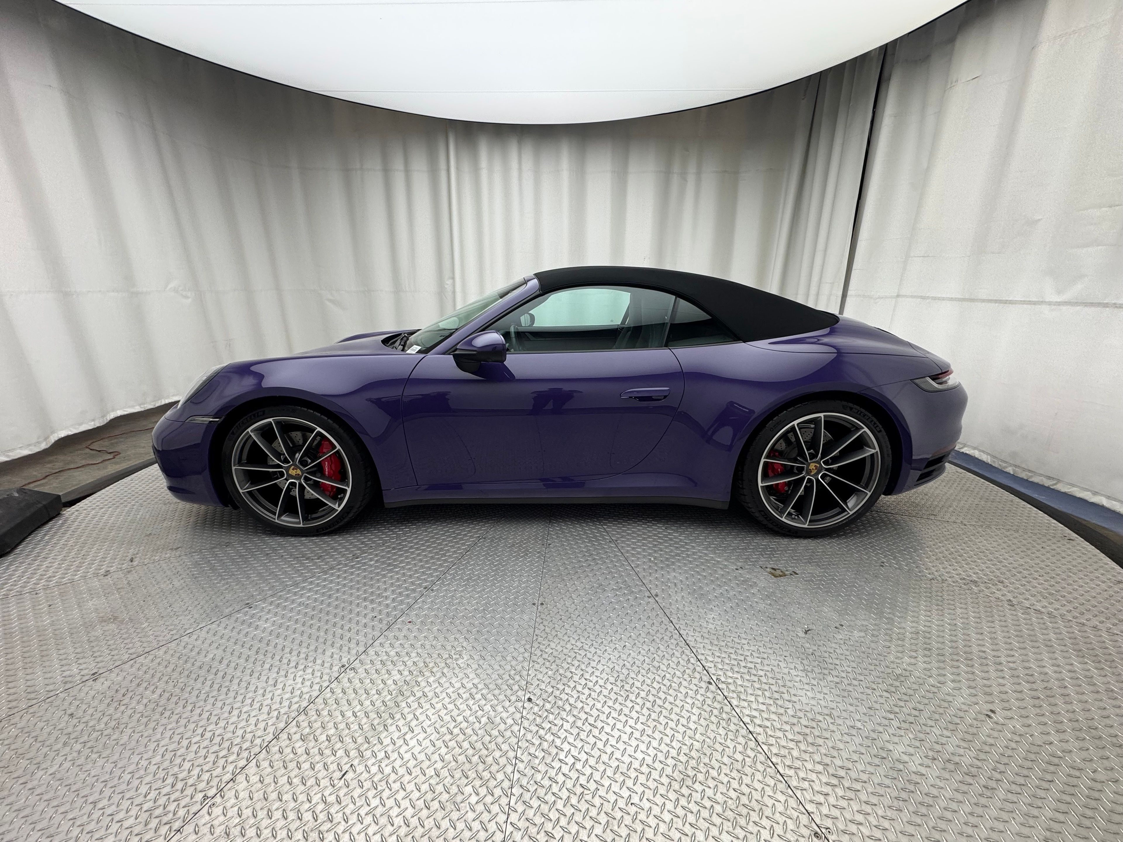 Thumbnail: 2023 Porsche 911 - 2