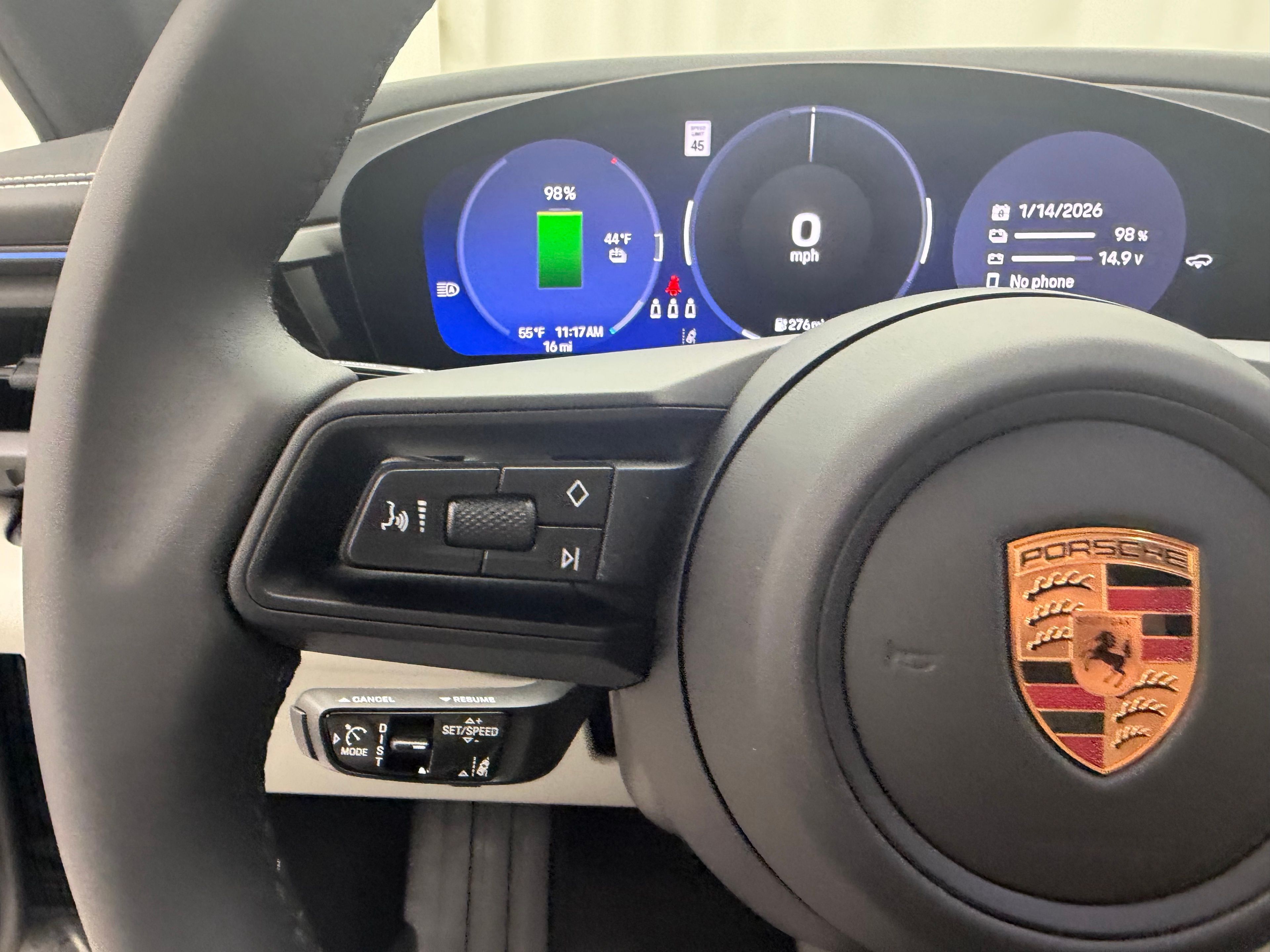 Thumbnail: 2025 Porsche Macan - 30