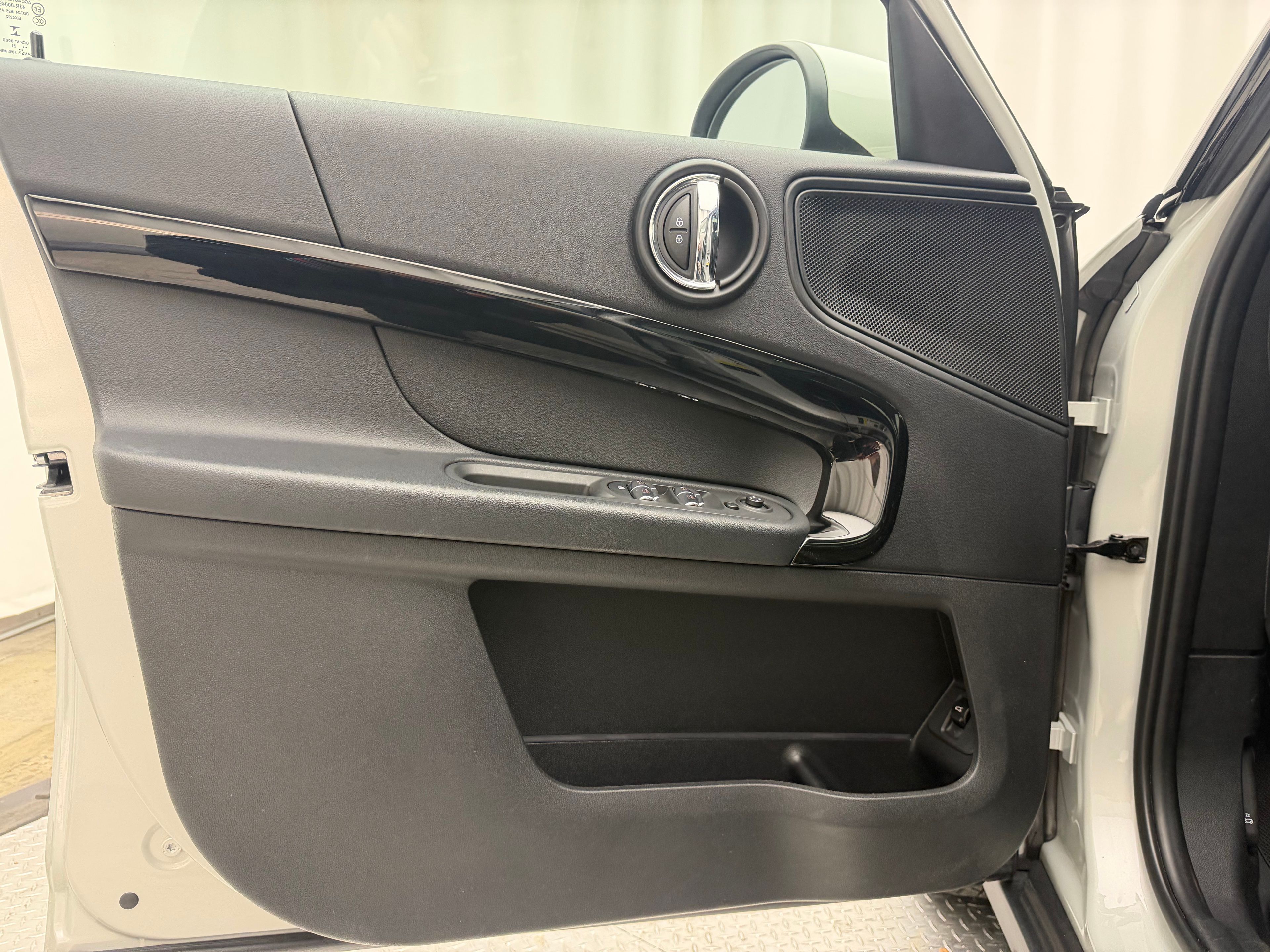 Thumbnail: 2022 MINI Cooper Countryman - 30