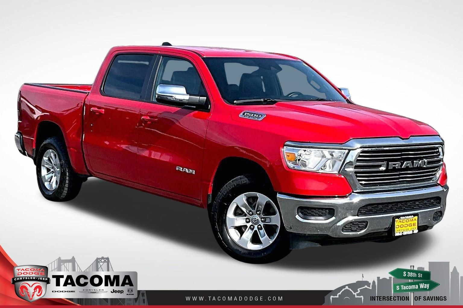 Flame Red Clearcoat 2024 RAM 1500 Pickup Truck Four-Wheel Drive 8-Speed Automatic