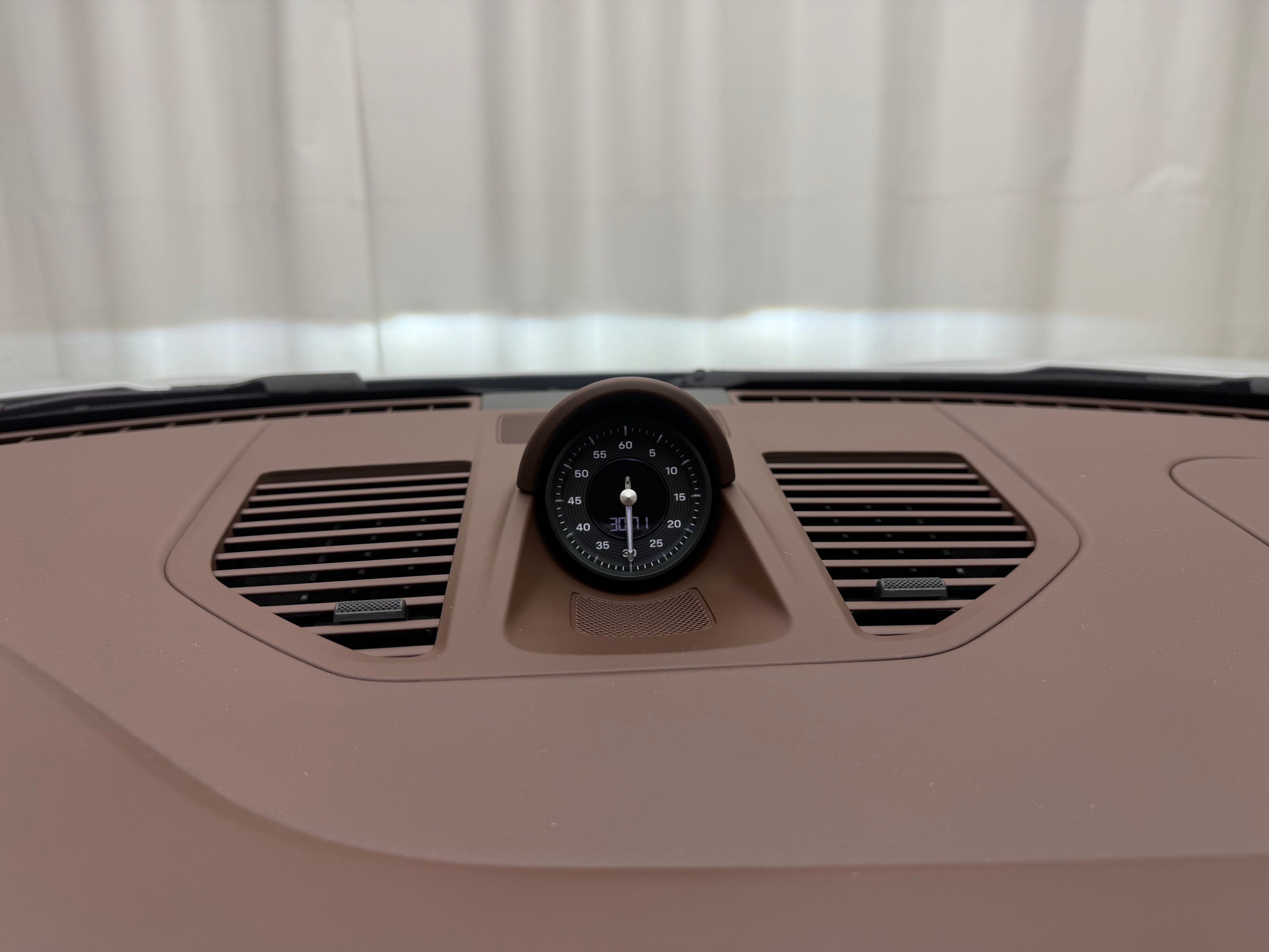 Thumbnail: 2024 Porsche 911 - 30