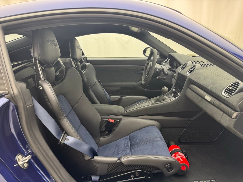 Thumbnail: 2023 Porsche 718 Cayman - 25