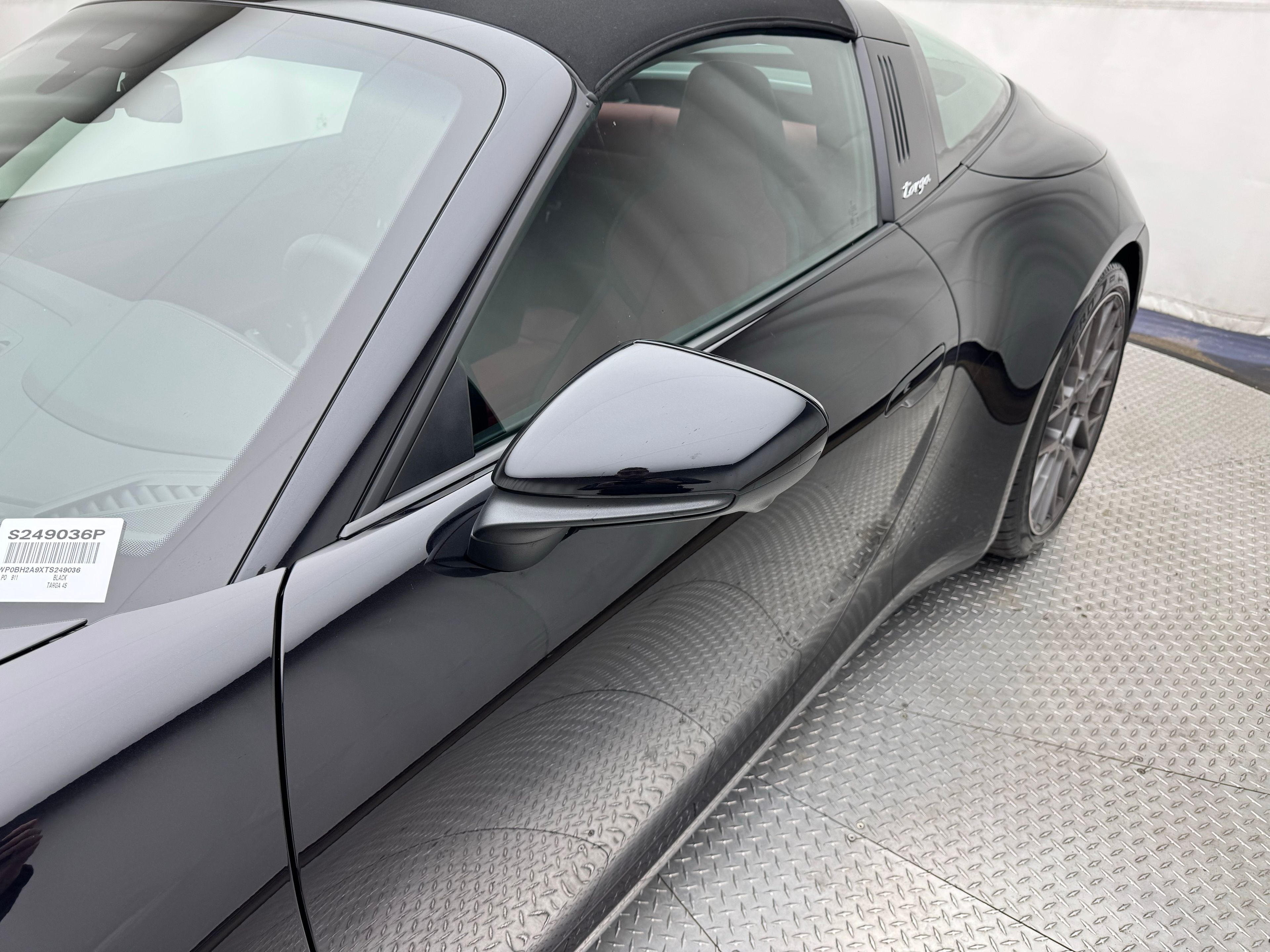 Thumbnail: 2026 Porsche 911 - 8