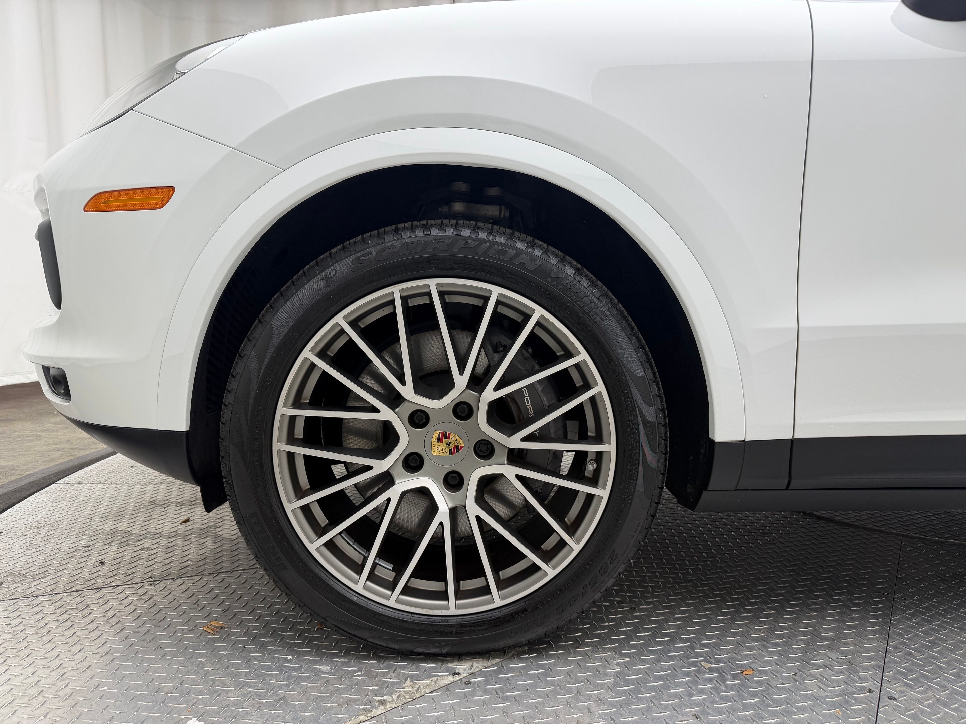 Thumbnail: 2023 Porsche Cayenne - 7