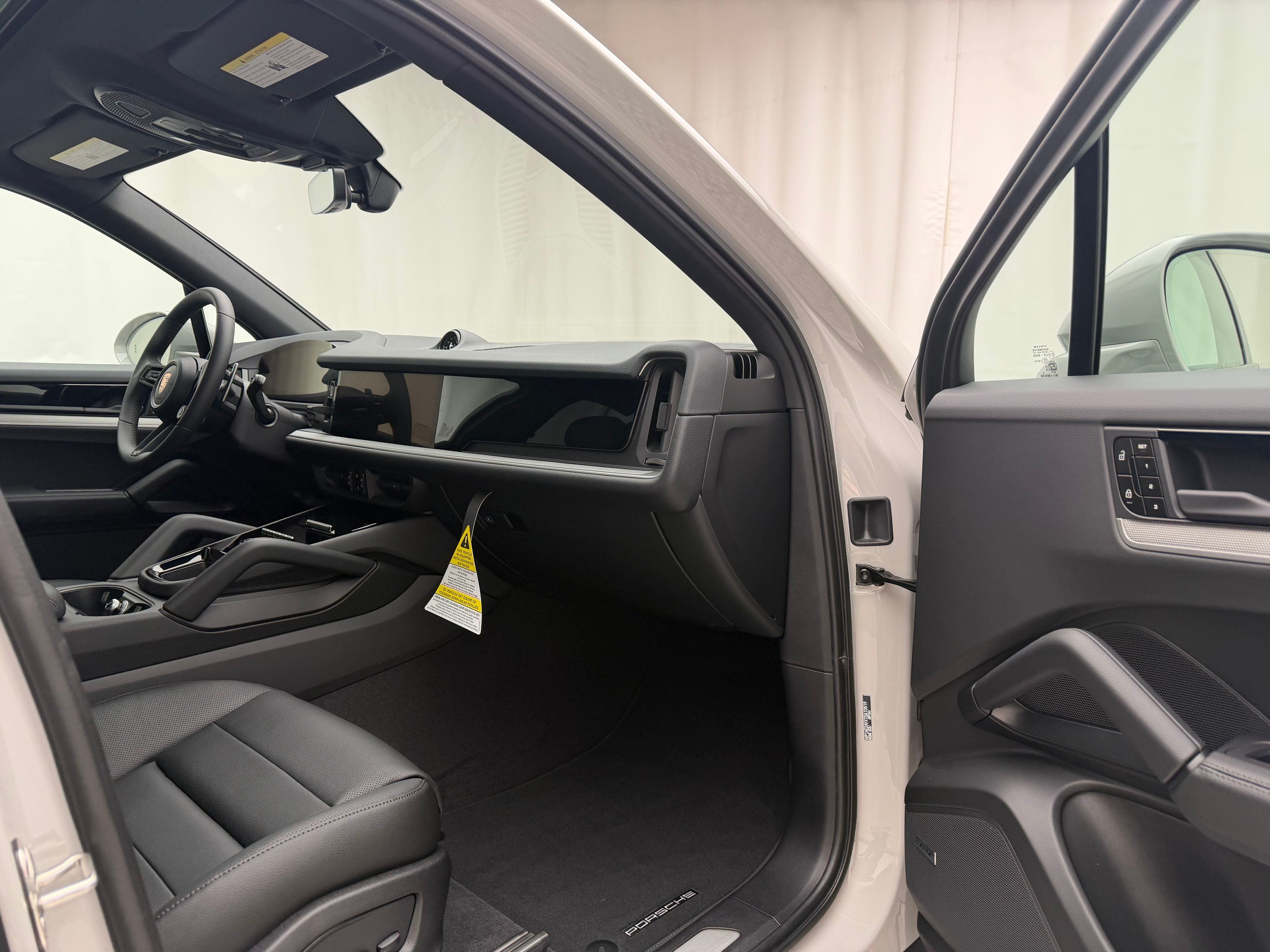 Thumbnail: 2026 Porsche Cayenne - 20