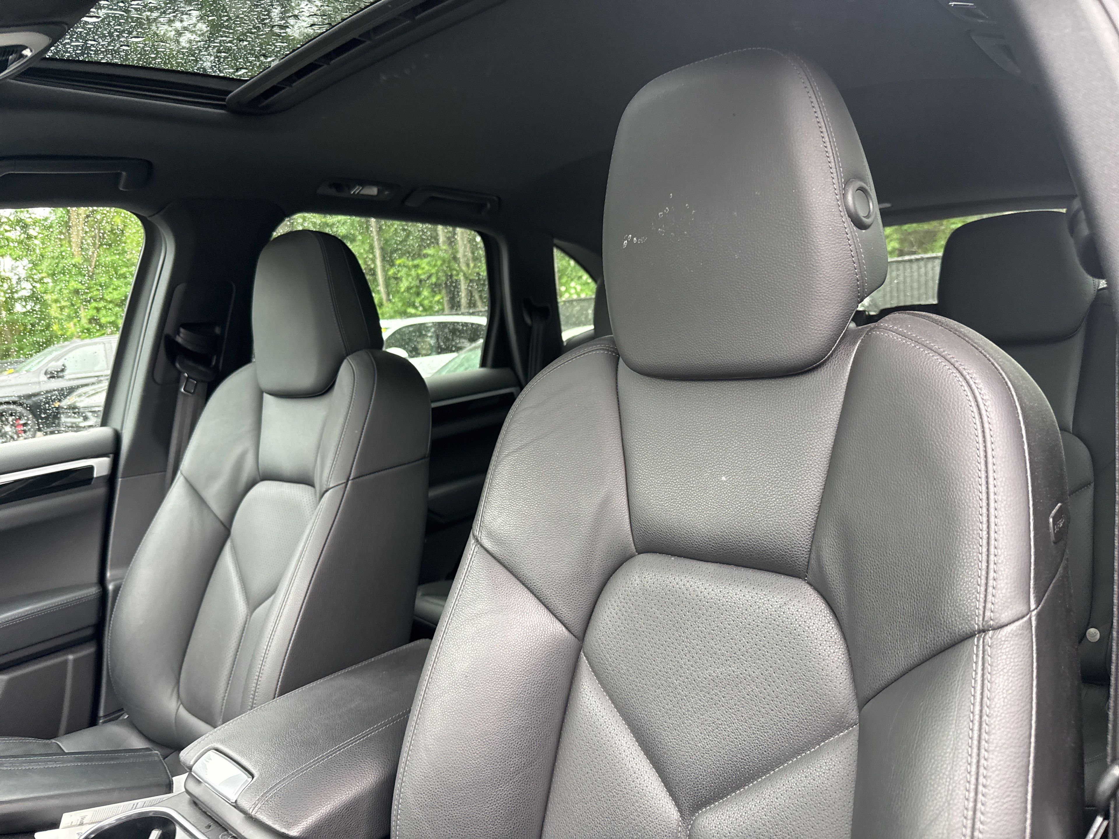 Thumbnail: 2013 Porsche Cayenne - 7