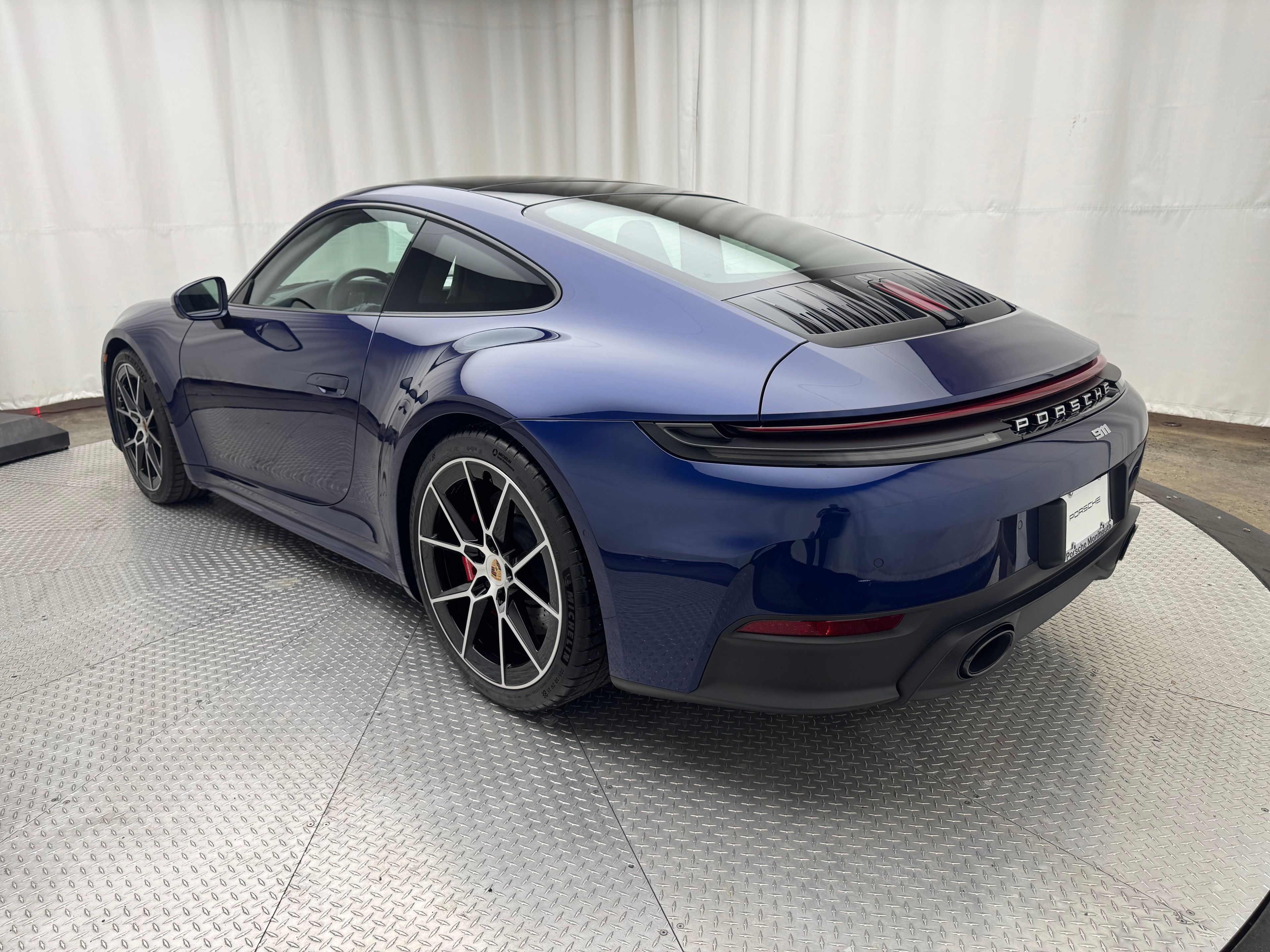 Thumbnail: 2026 Porsche 911 - 3