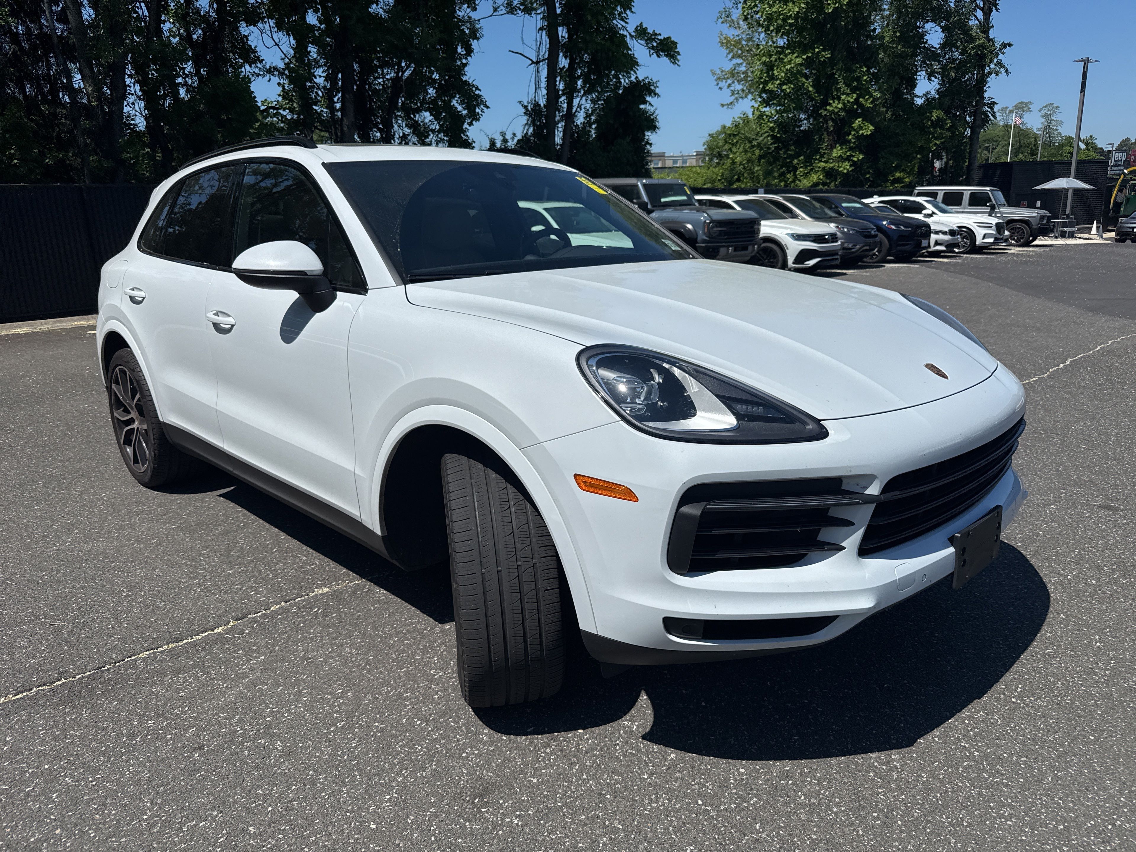 Thumbnail: 2023 Porsche Cayenne - 2
