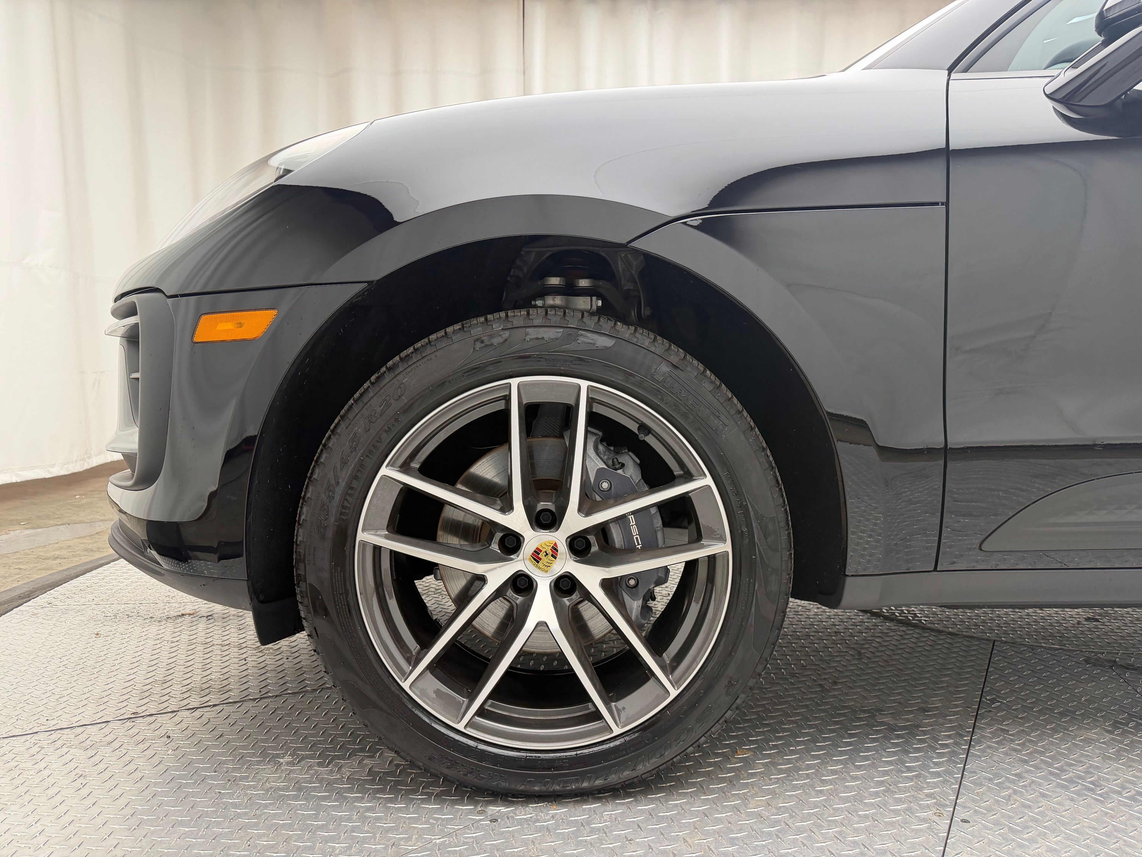 Thumbnail: 2025 Porsche Macan - 7