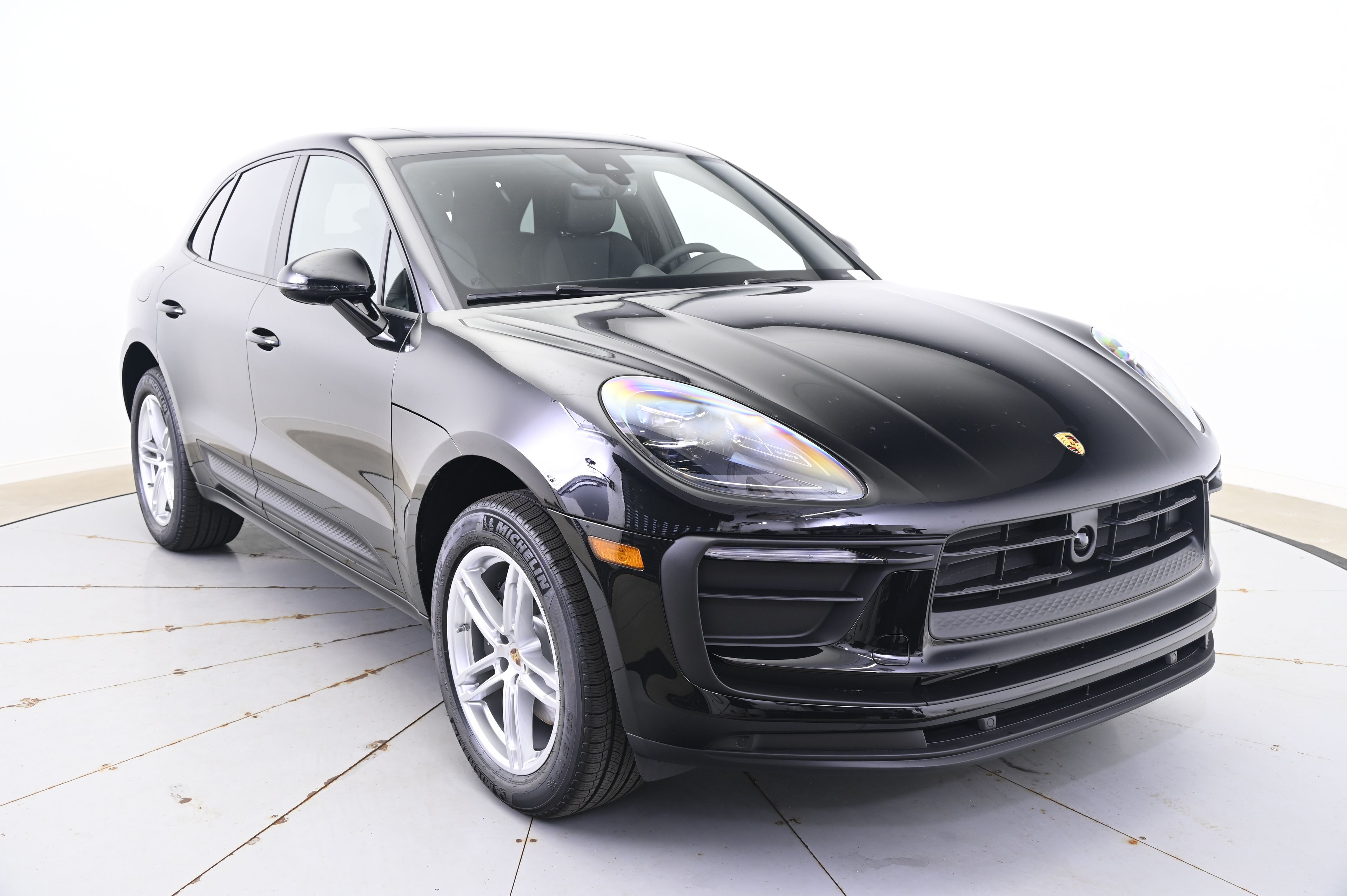 Thumbnail: 2025 Porsche Macan - 9