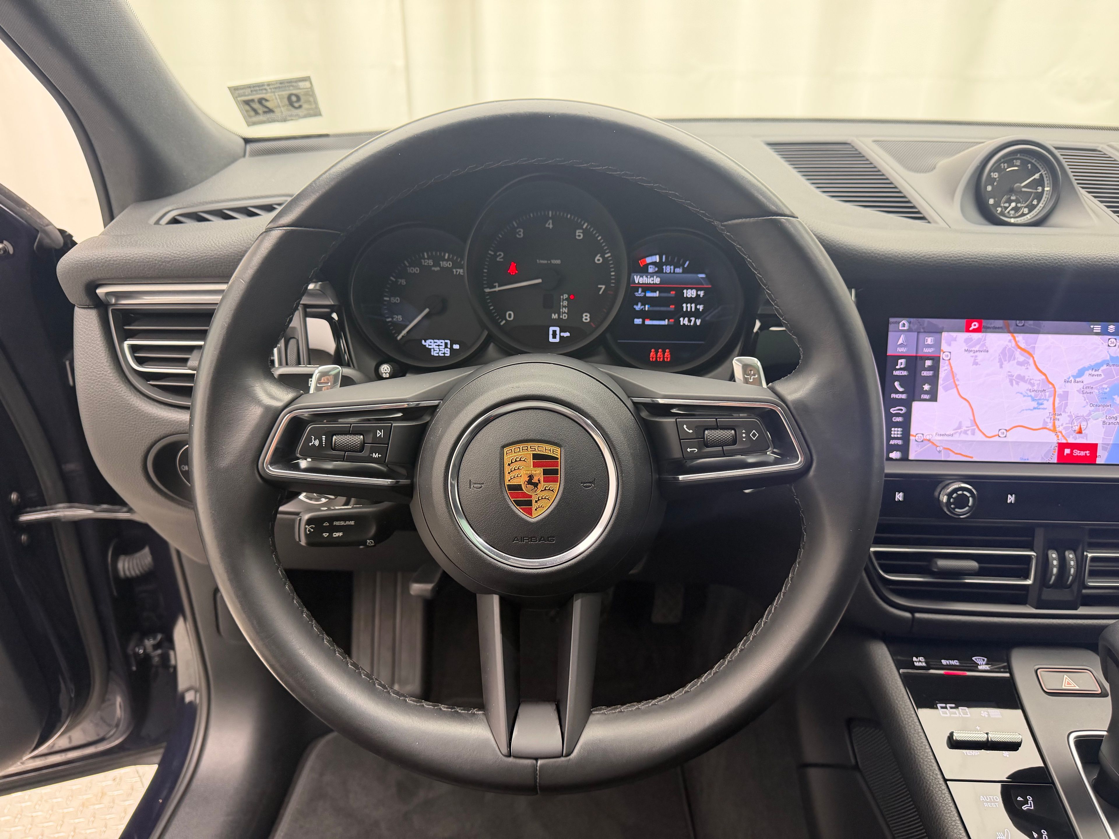Thumbnail: 2022 Porsche Macan - 6