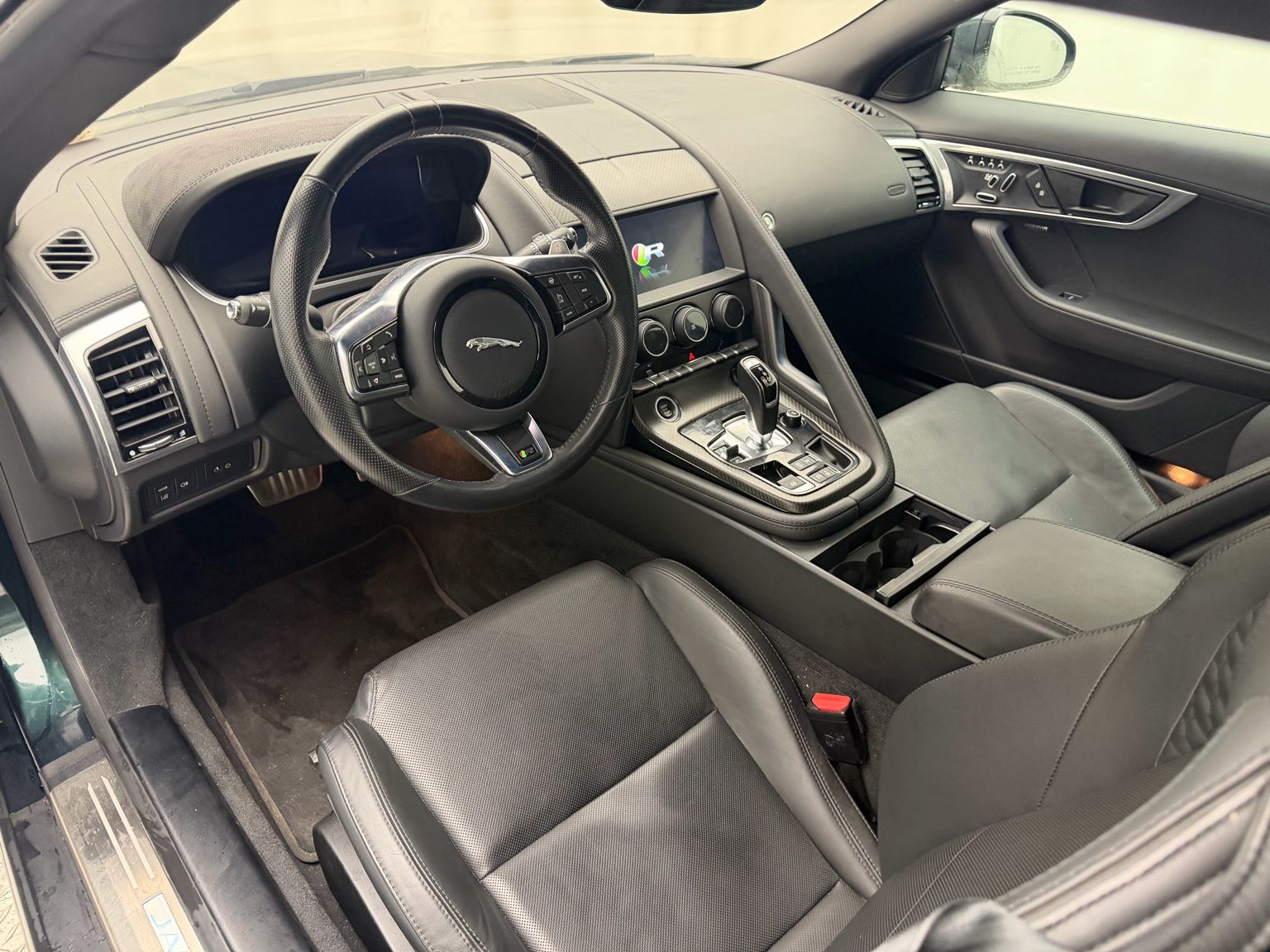 Thumbnail: 2021 Jaguar F-Type - 4