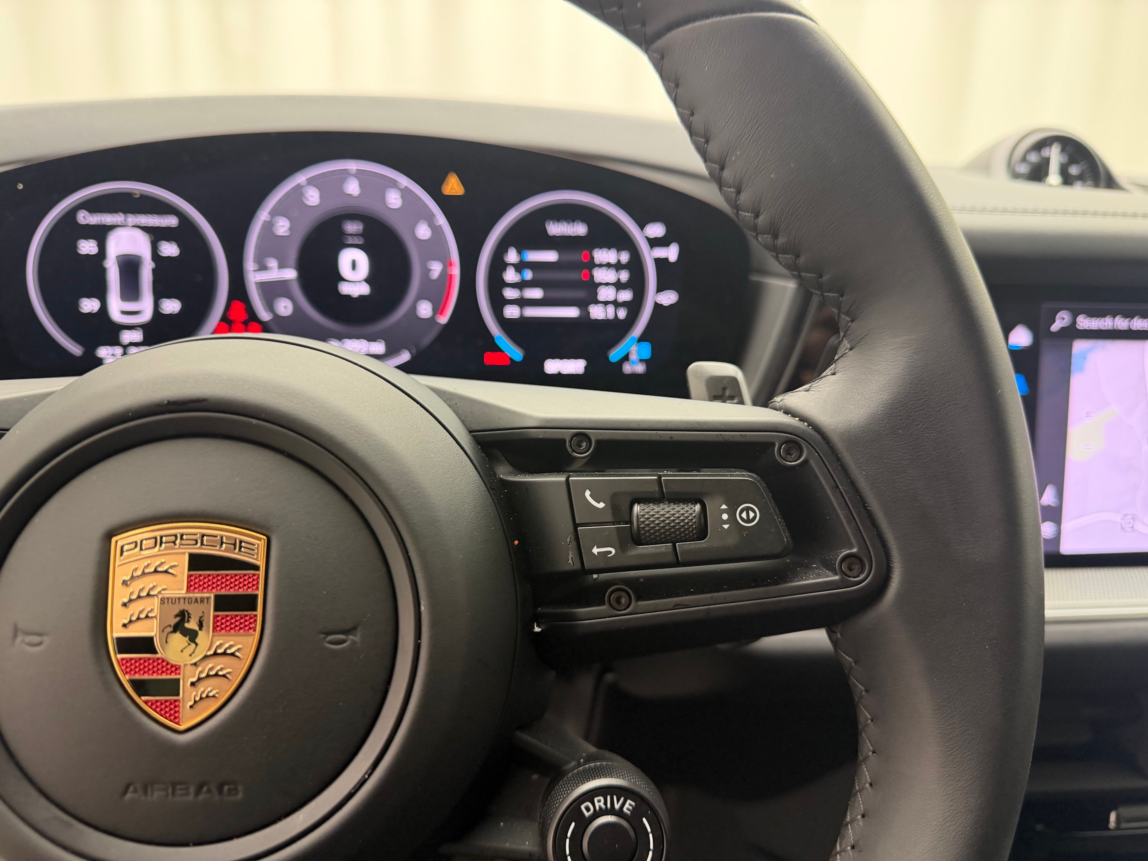 Thumbnail: 2025 Porsche  - 31