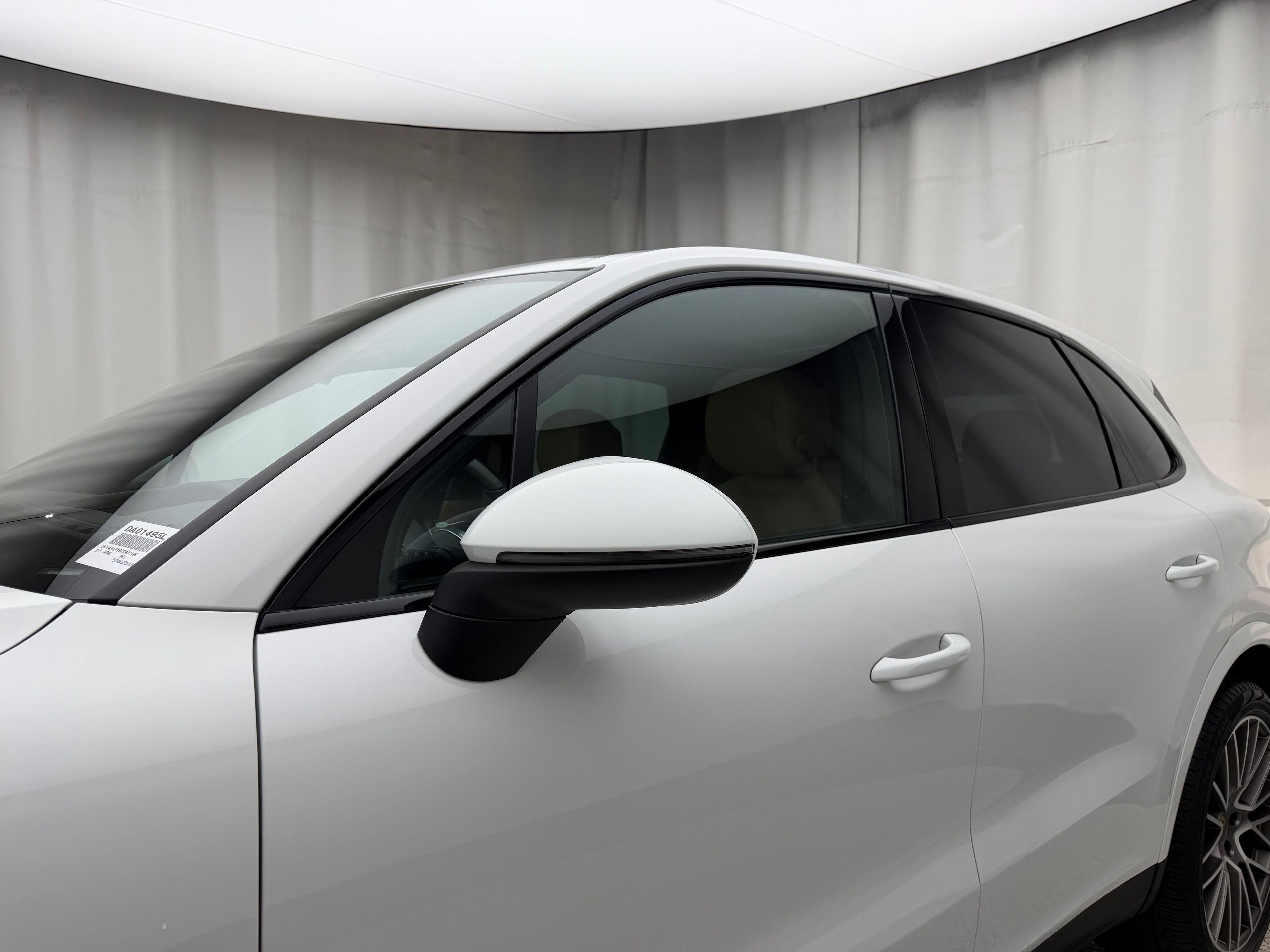 Thumbnail: 2023 Porsche Cayenne - 9