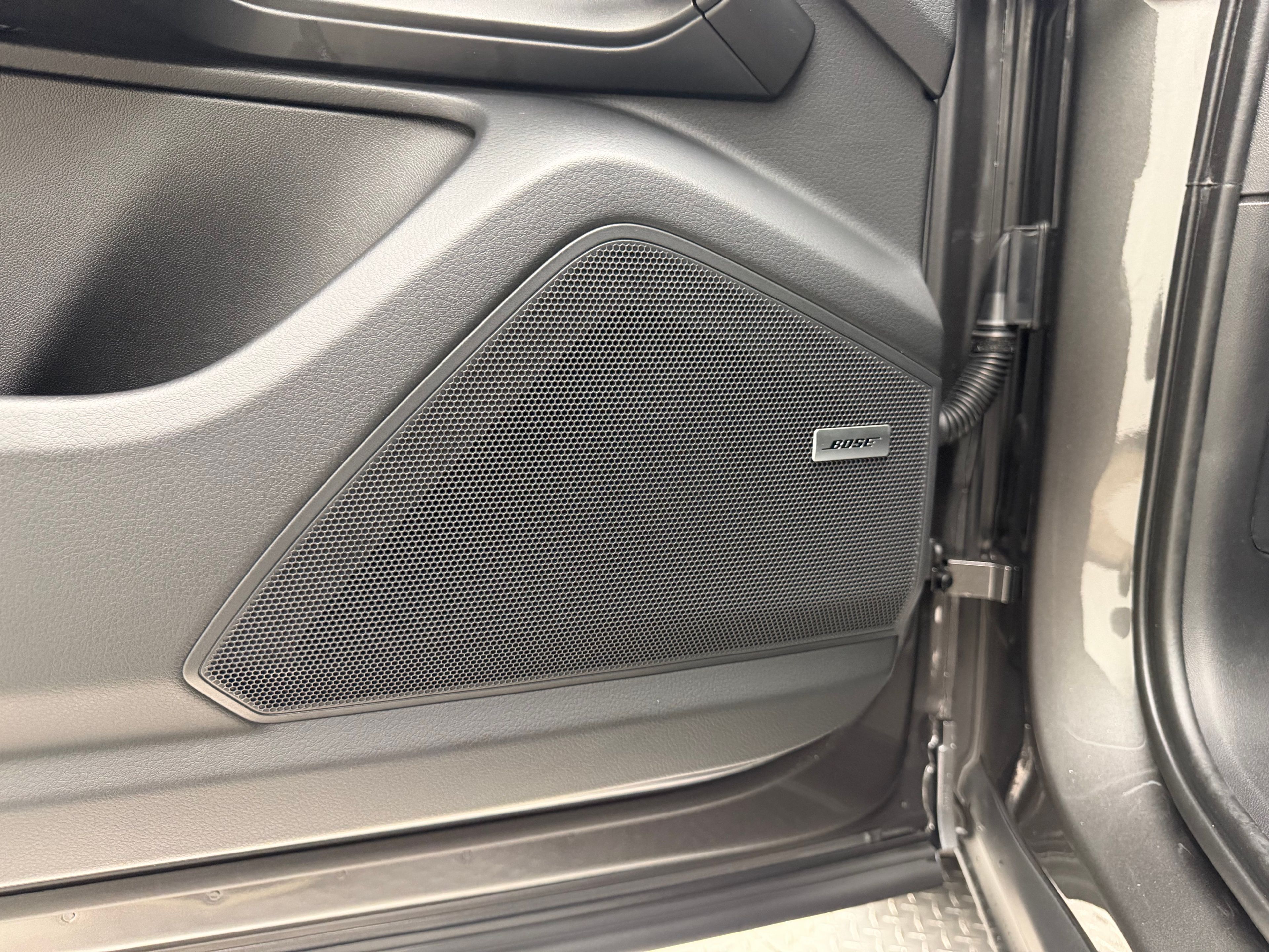 Thumbnail: 2026 Porsche  - 25