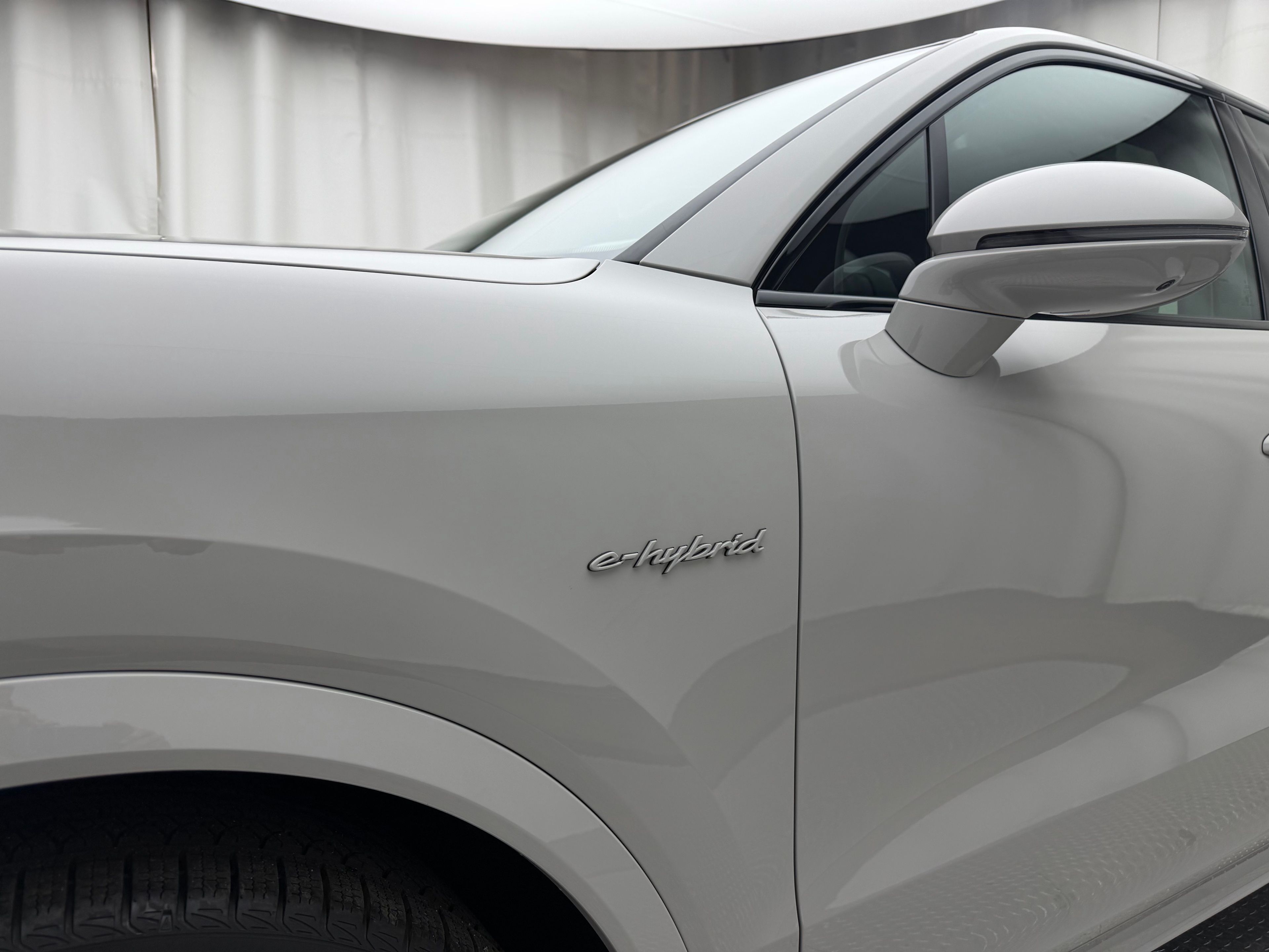 Thumbnail: 2026 Porsche Cayenne - 8