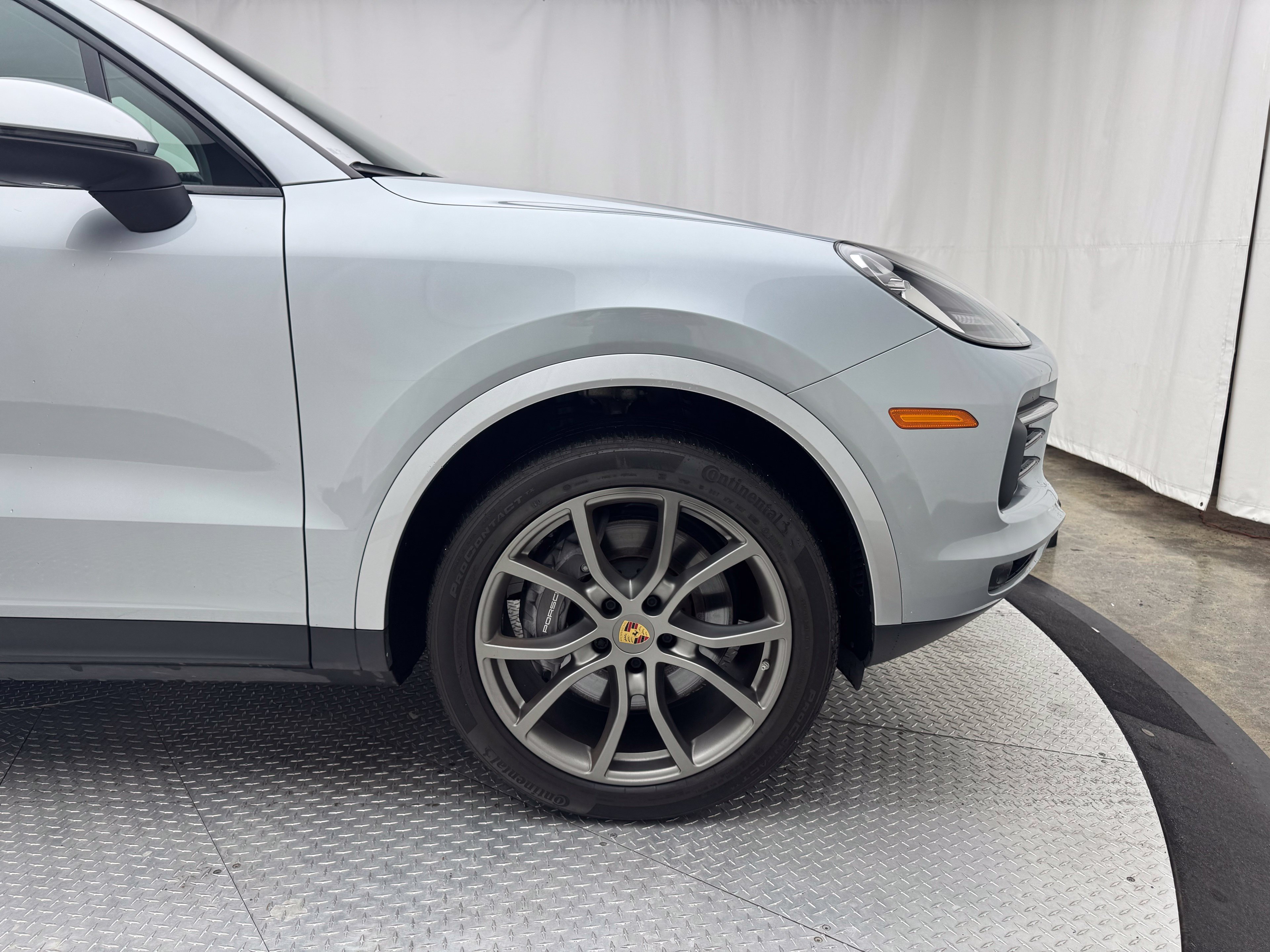 Thumbnail: 2023 Porsche Cayenne - 17