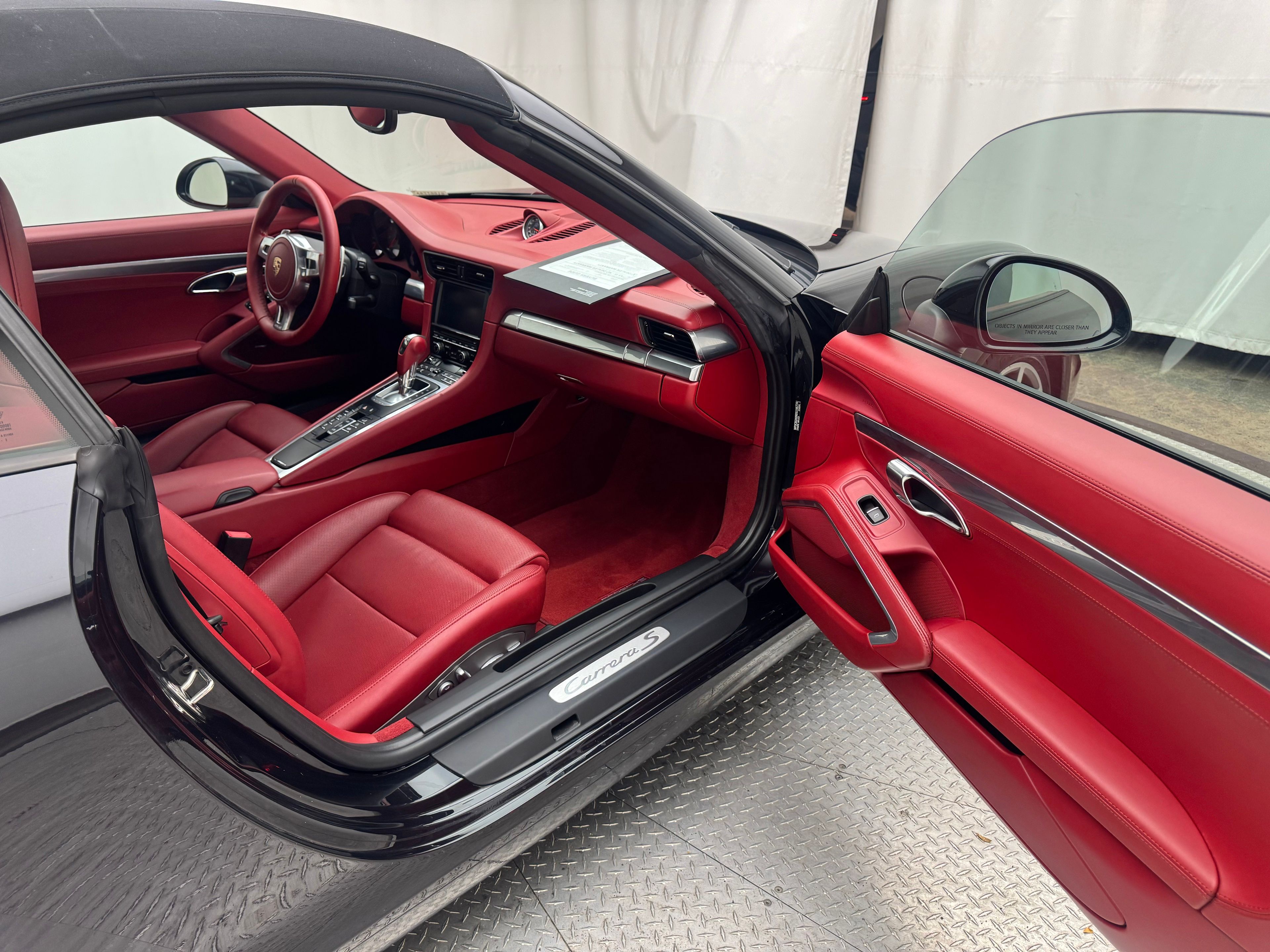 Thumbnail: 2013 Porsche 911 - 22