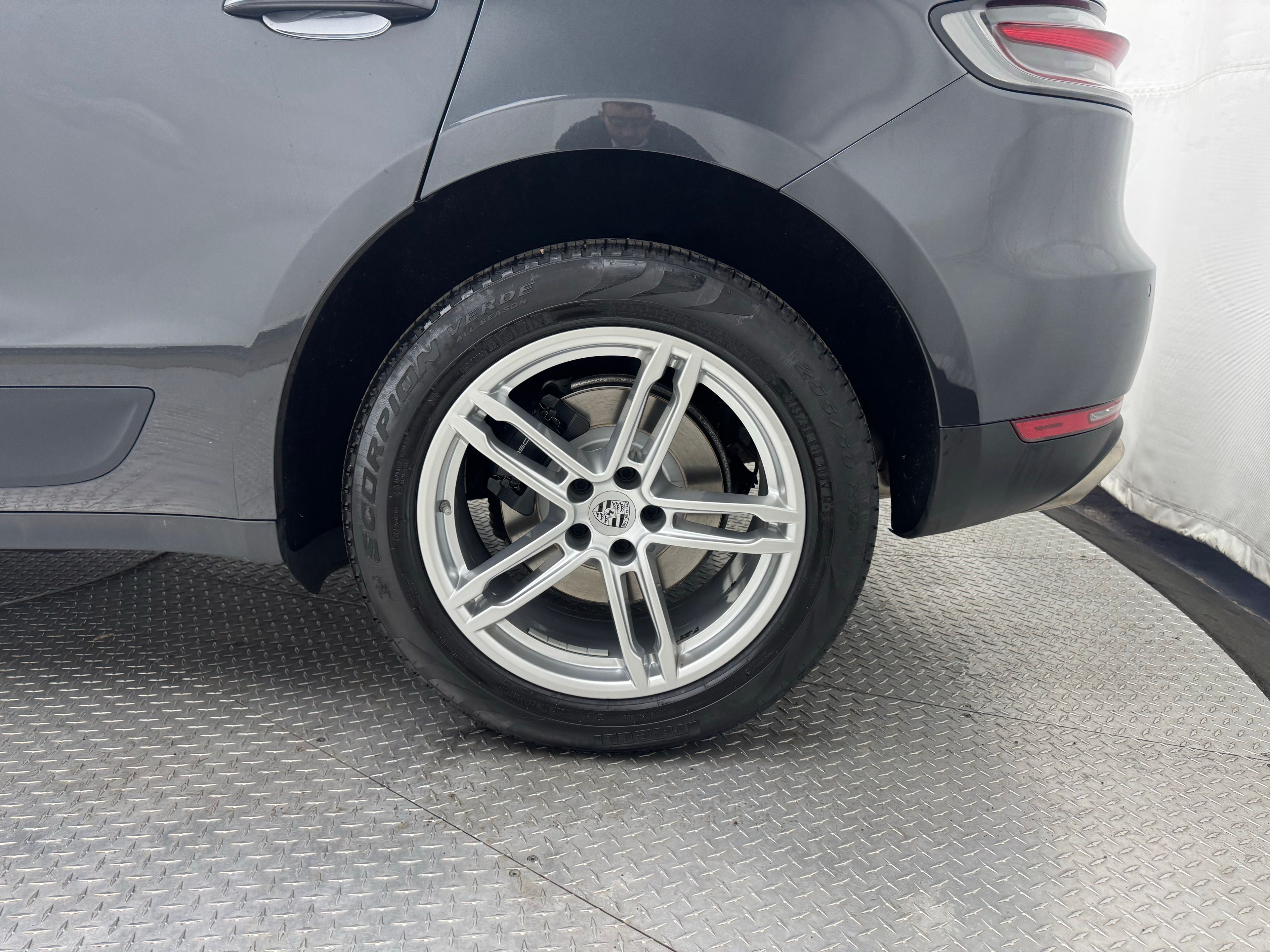 Thumbnail: 2019 Porsche Macan - 7