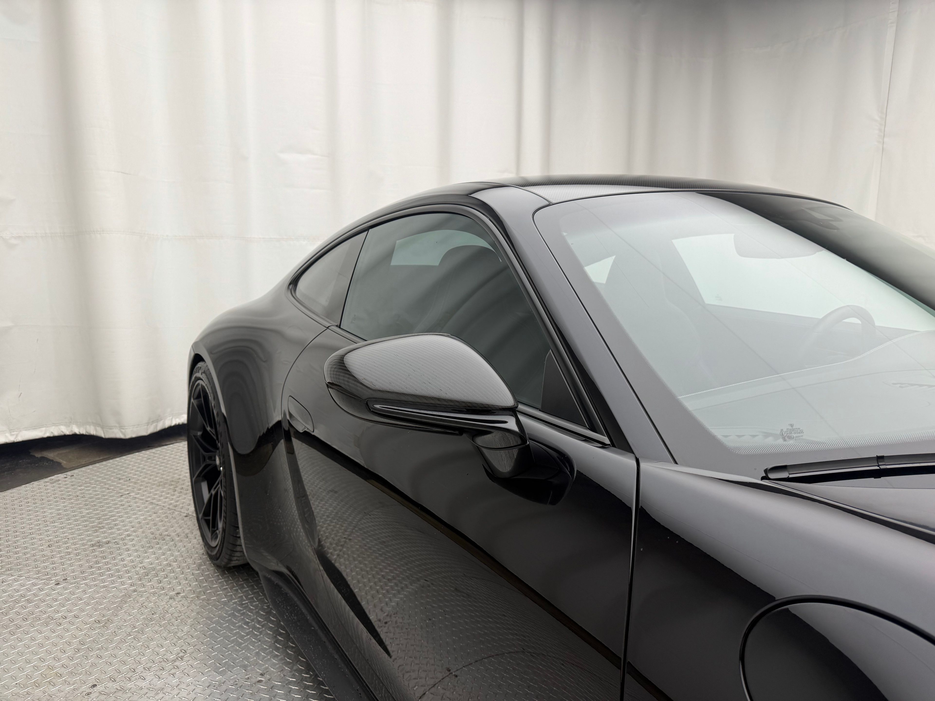 Thumbnail: 2022 Porsche 911 - 17