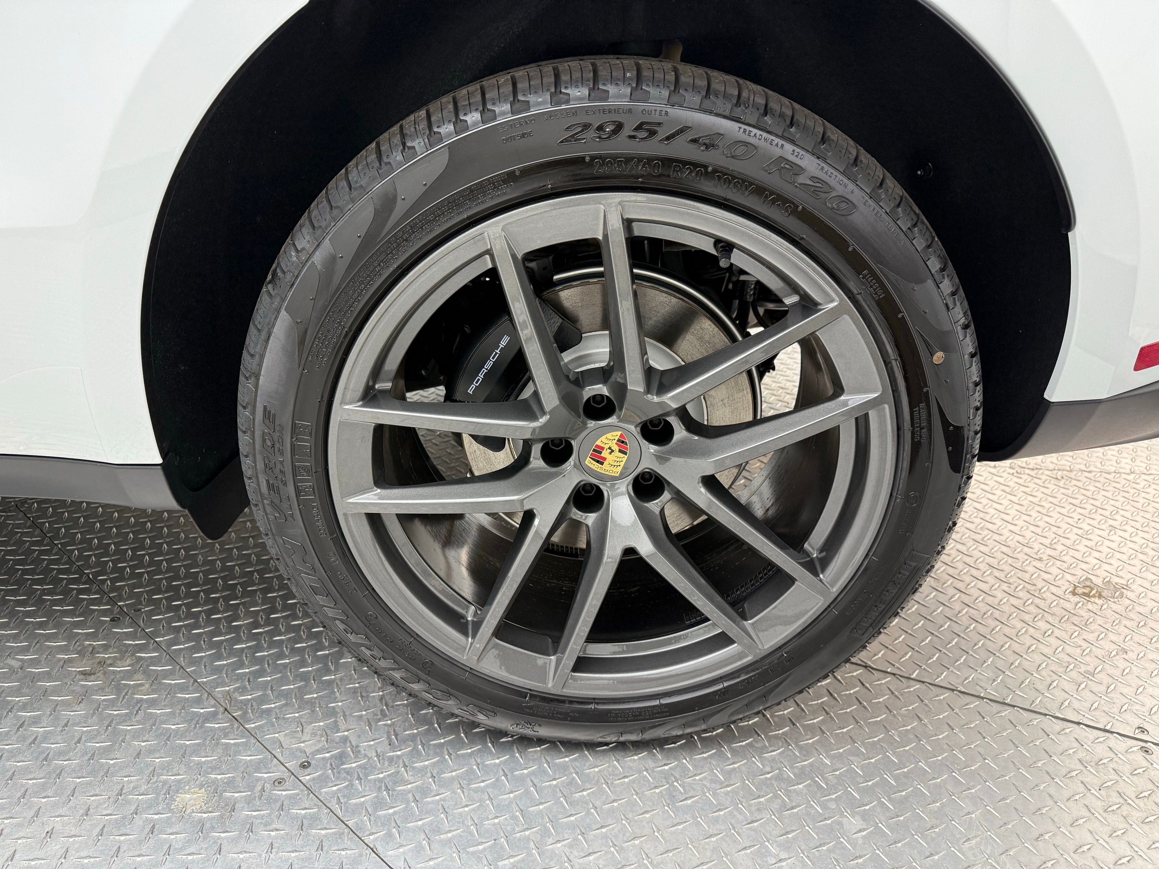 Thumbnail: 2026 Porsche Macan - 14