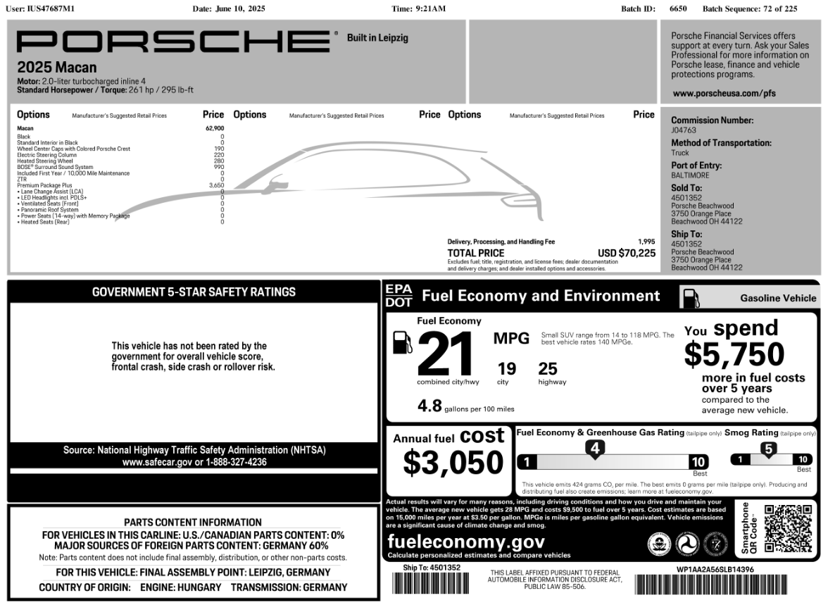 Thumbnail: 2025 Porsche Macan - 32