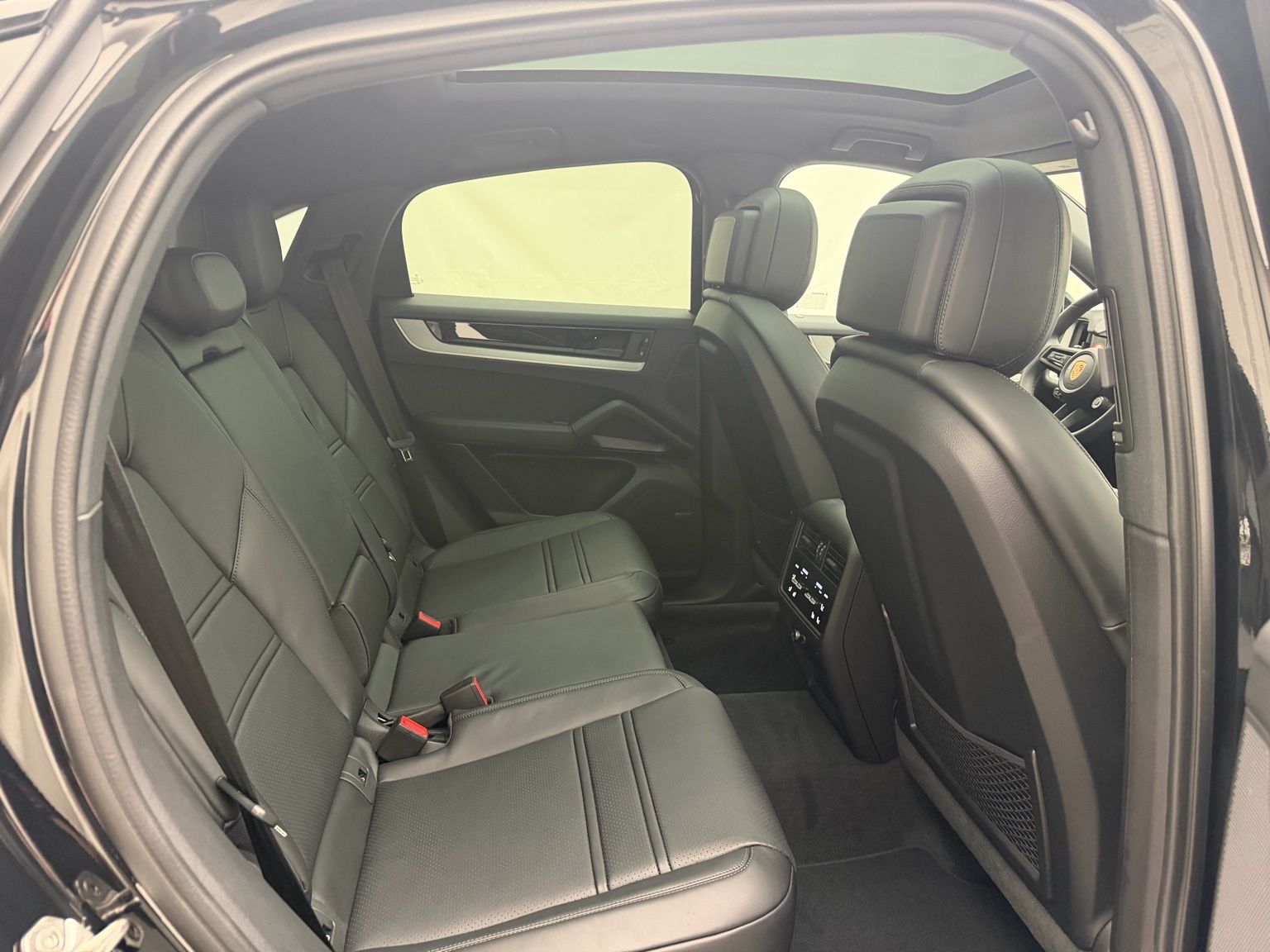 Thumbnail: 2026 Porsche  - 24