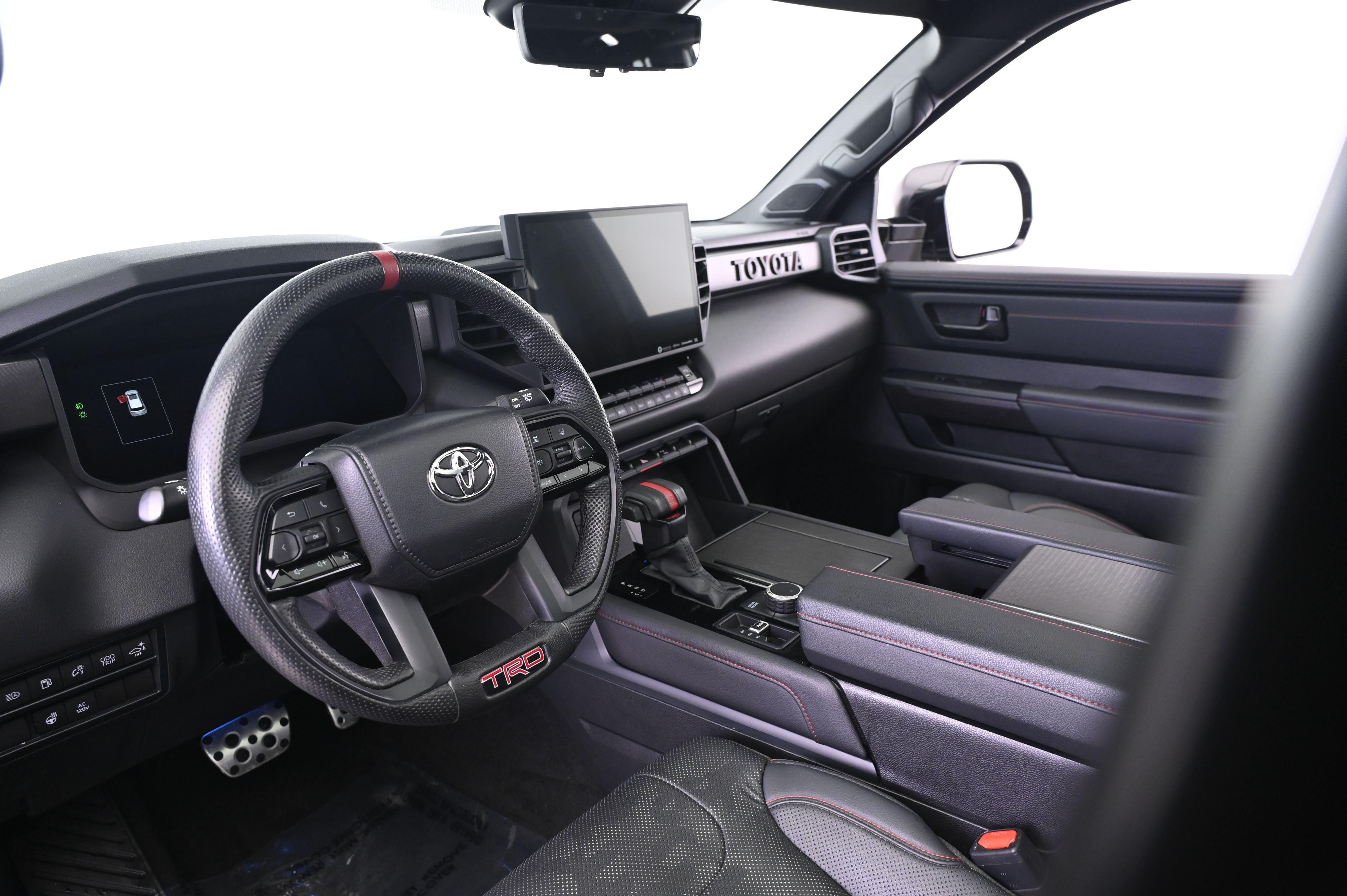 Thumbnail: 2024 Toyota Sequoia - 4