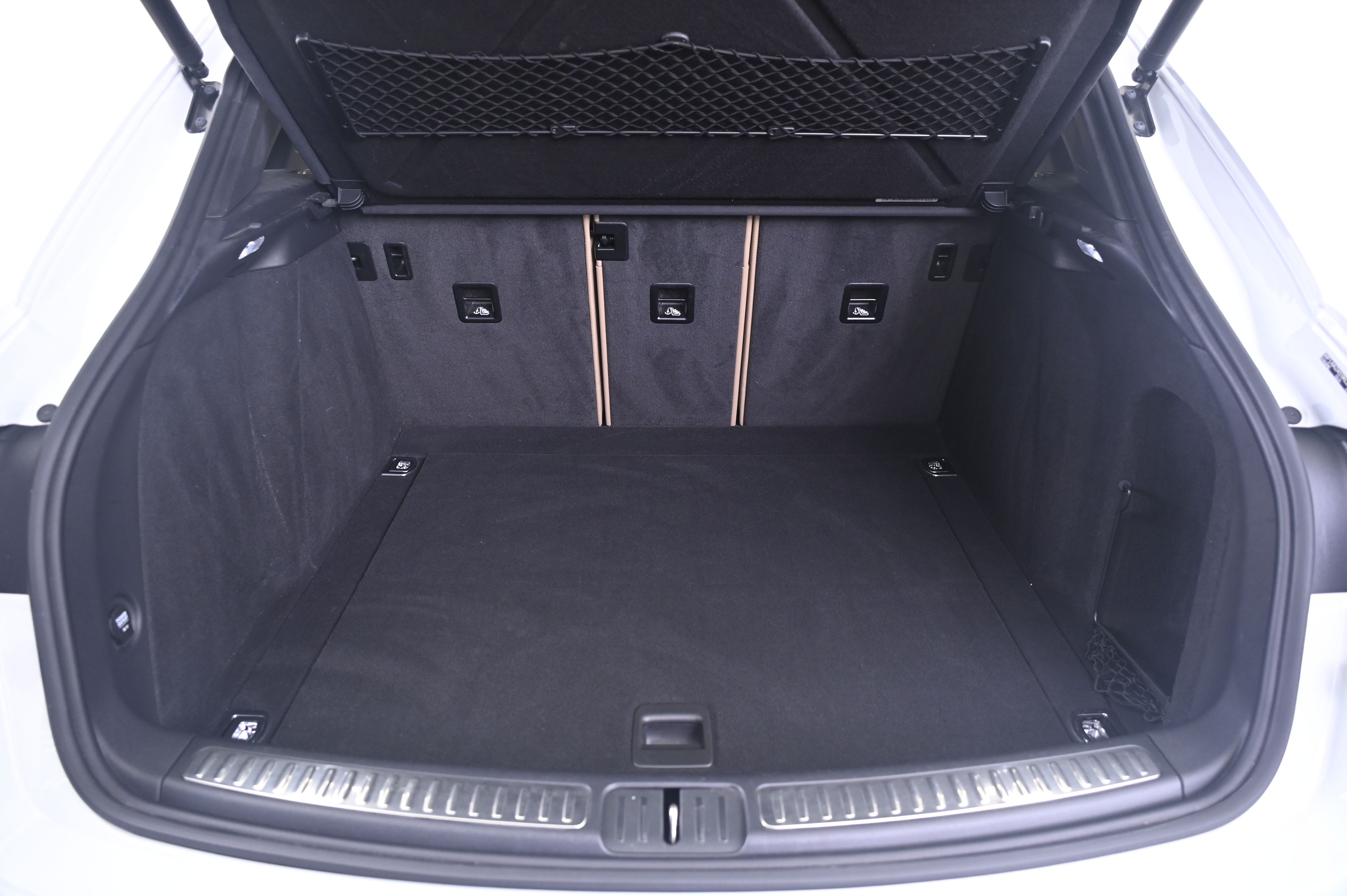 Thumbnail: 2019 Porsche Macan - 15