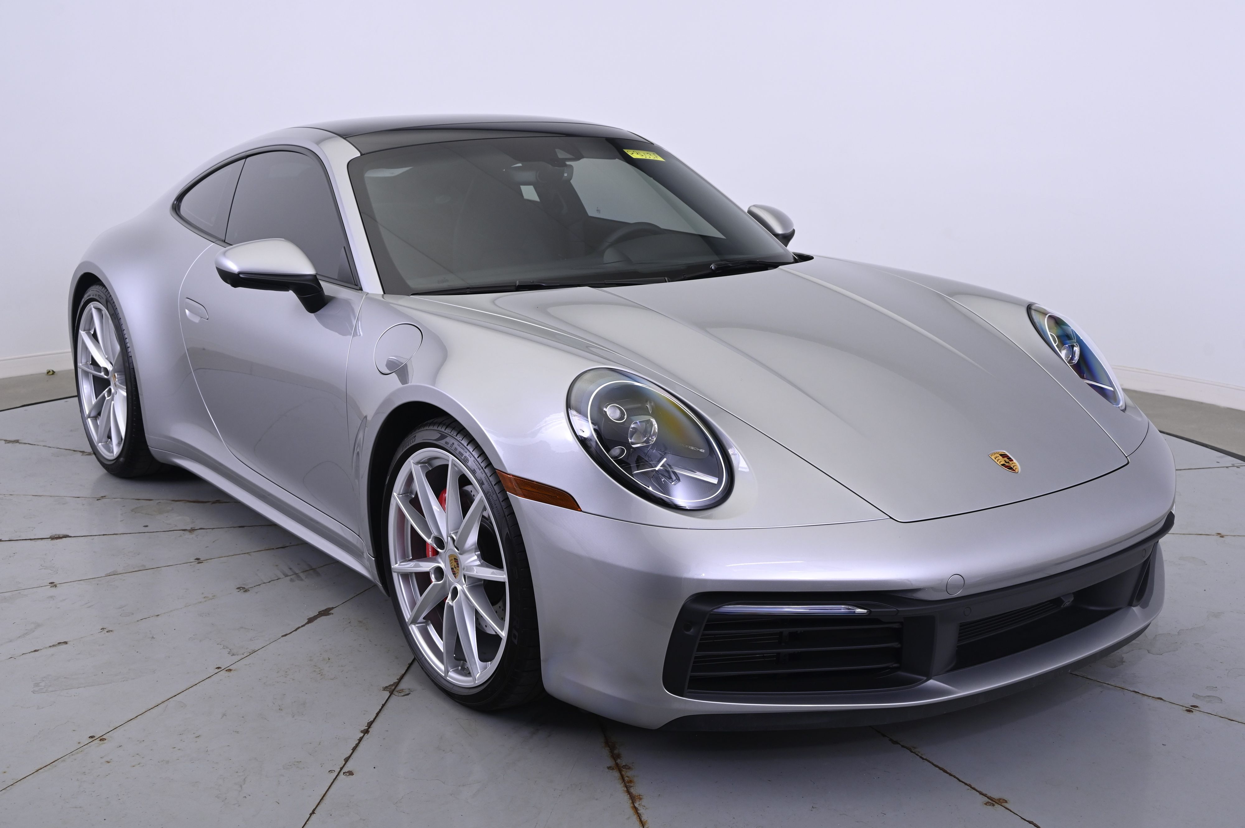 Thumbnail: 2024 Porsche 911 - 9