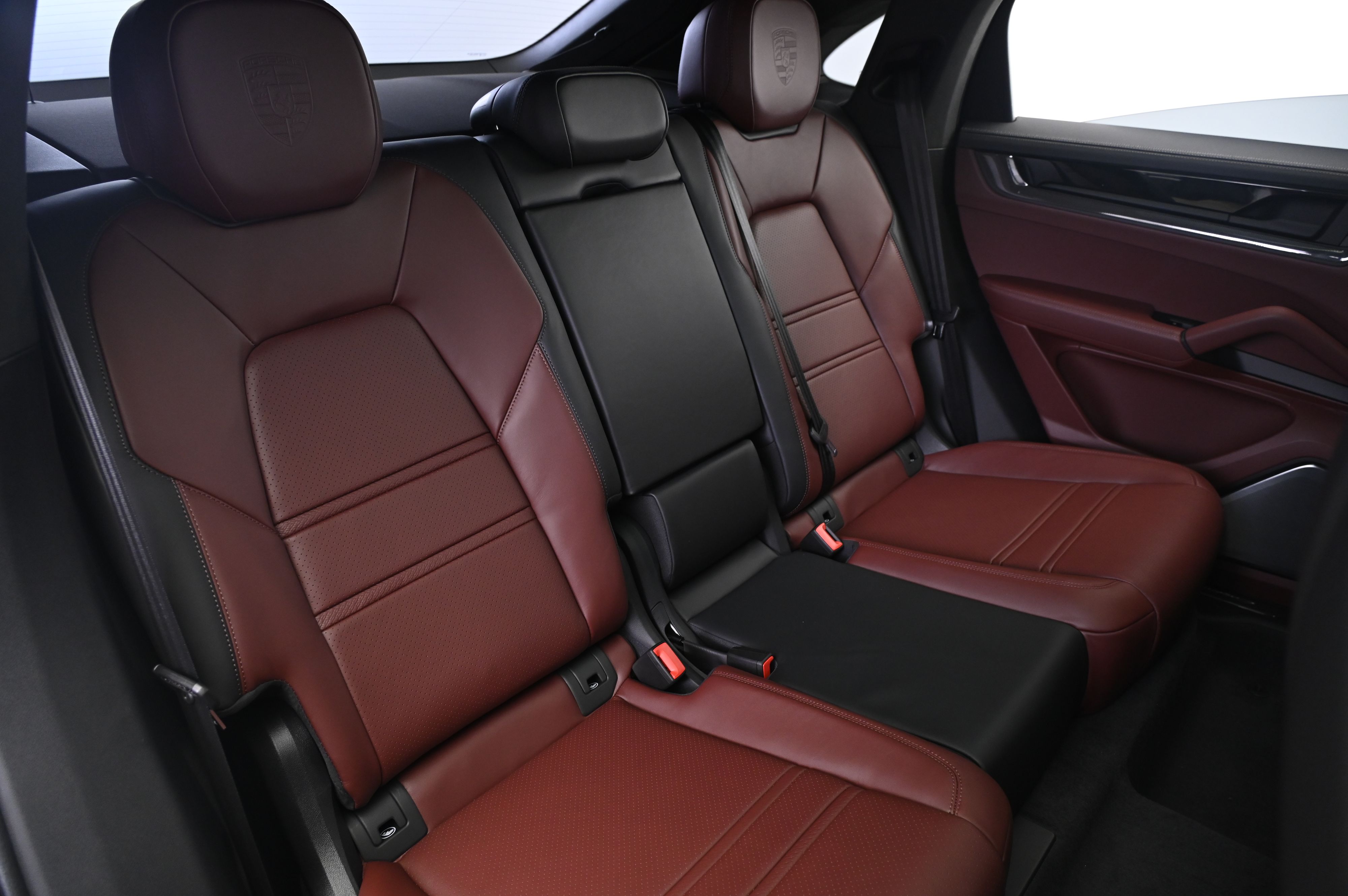 Thumbnail: 2026 Porsche  - 19