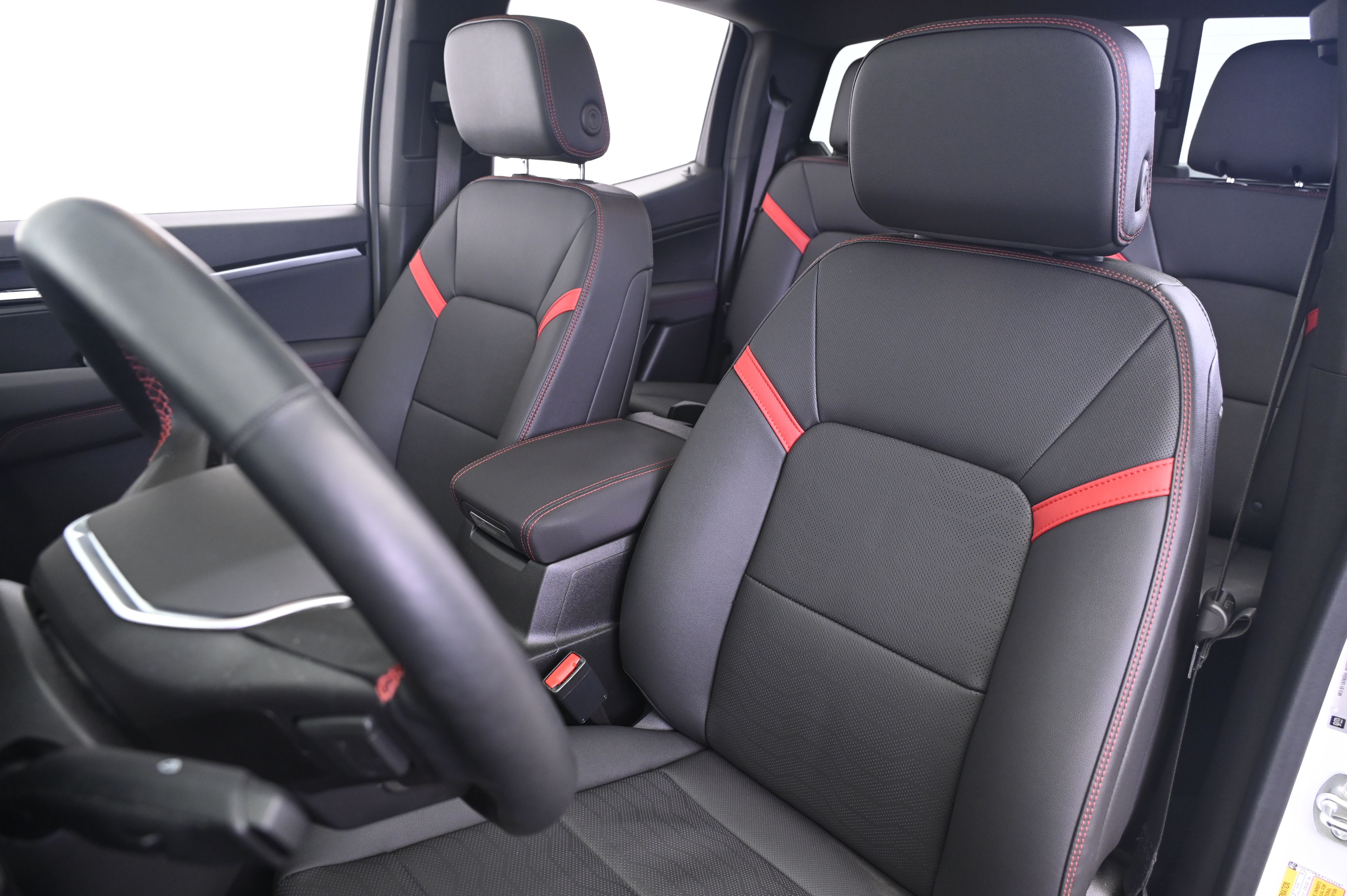 Thumbnail: 2026 Chevrolet Colorado - 5