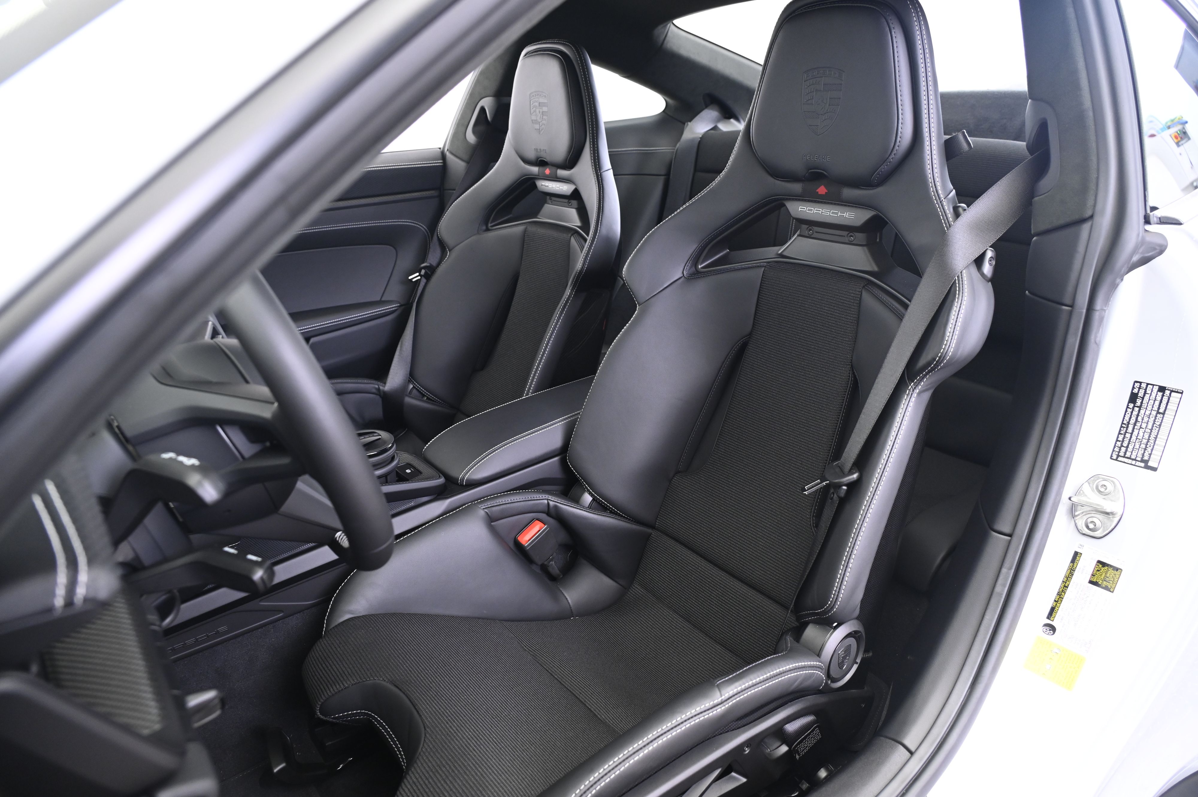 Thumbnail: 2025 Porsche 911 - 5