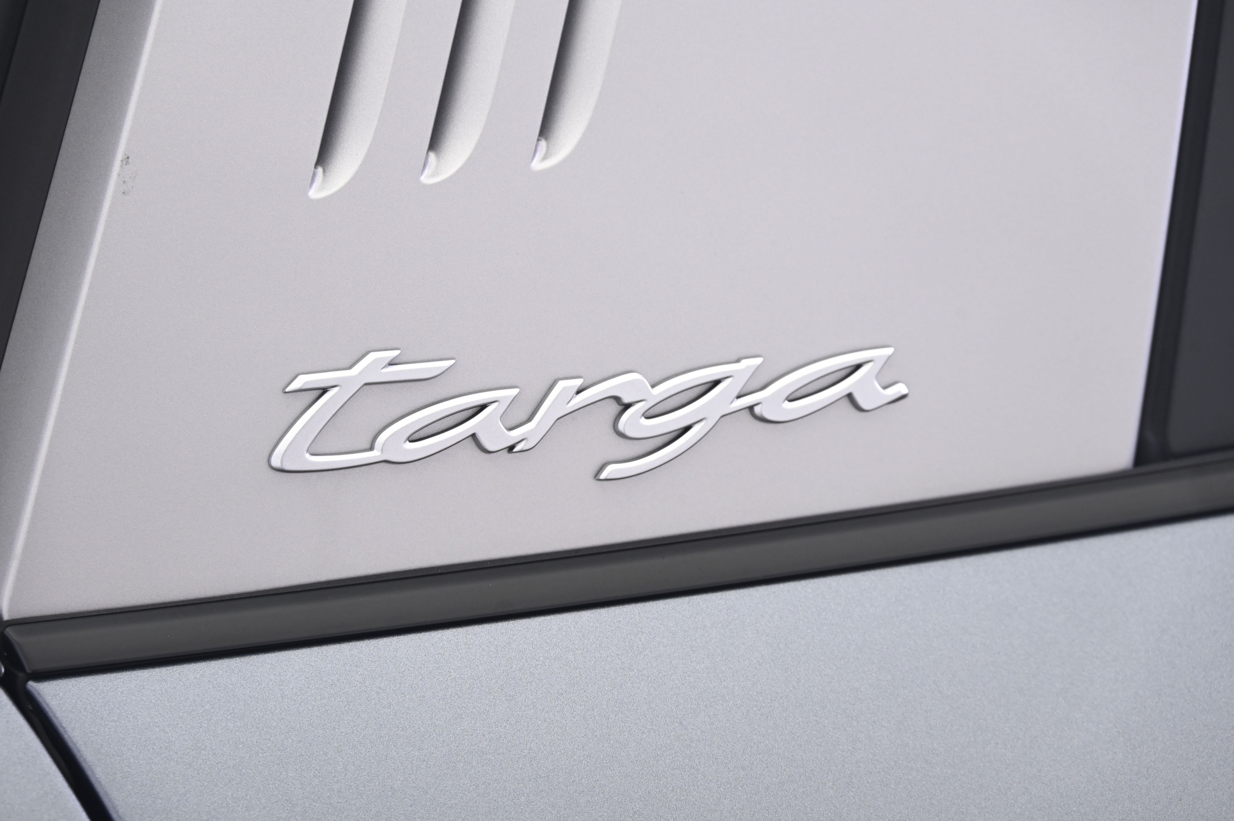 Thumbnail: 2026 Porsche 911 - 14