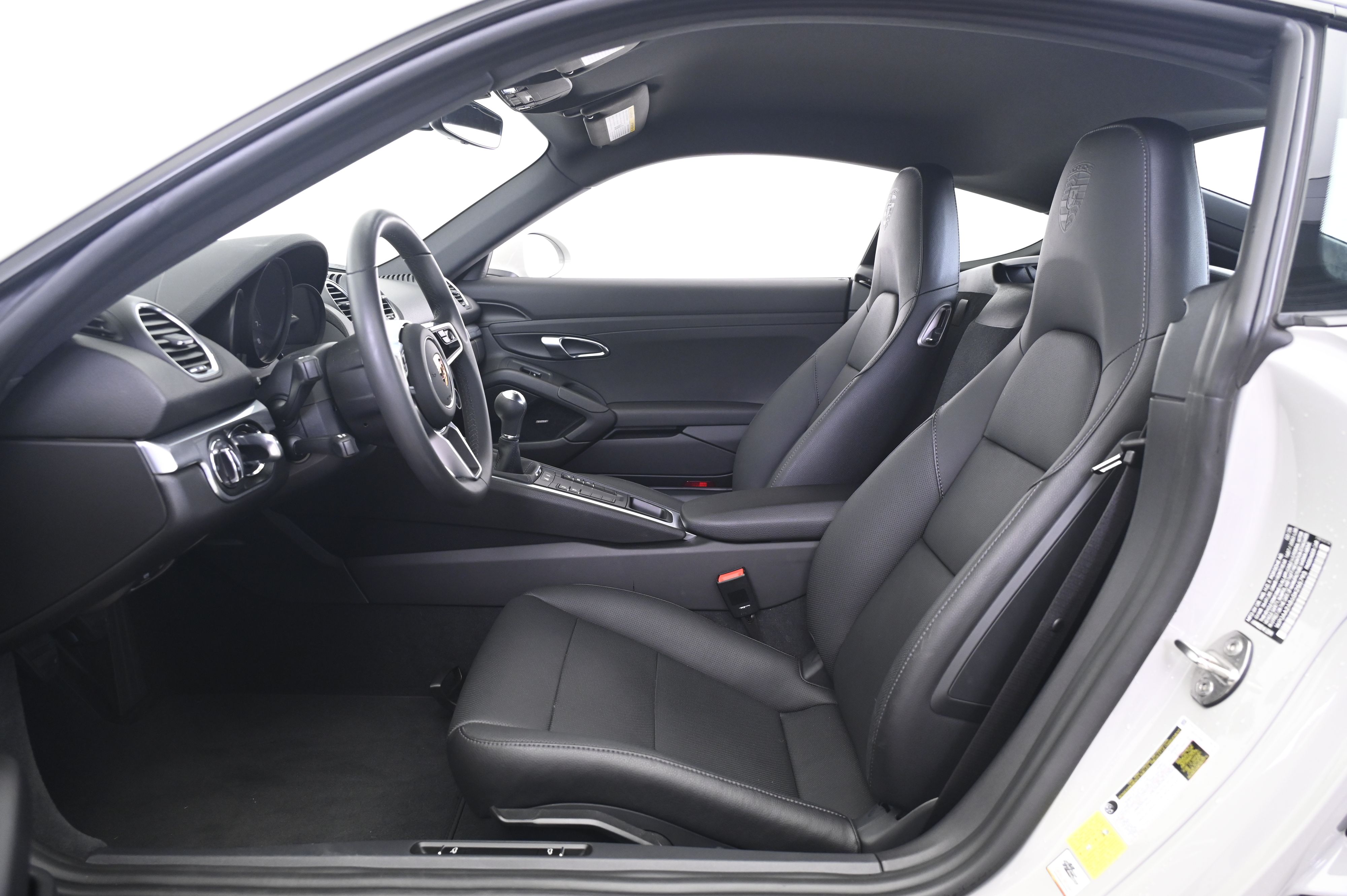 Thumbnail: 2025 Porsche 718 Cayman - 25