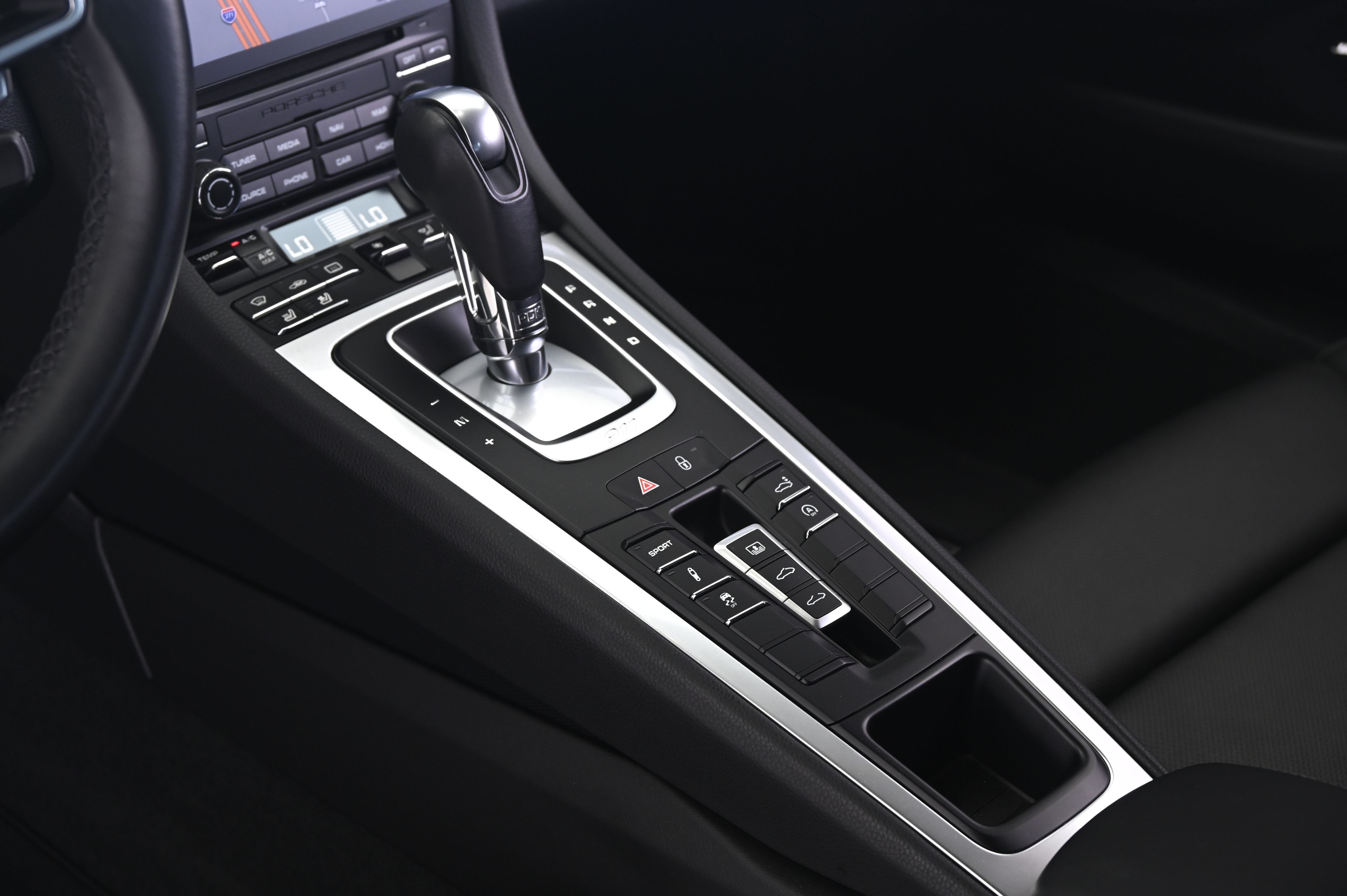 Thumbnail: 2019 Porsche 911 - 29
