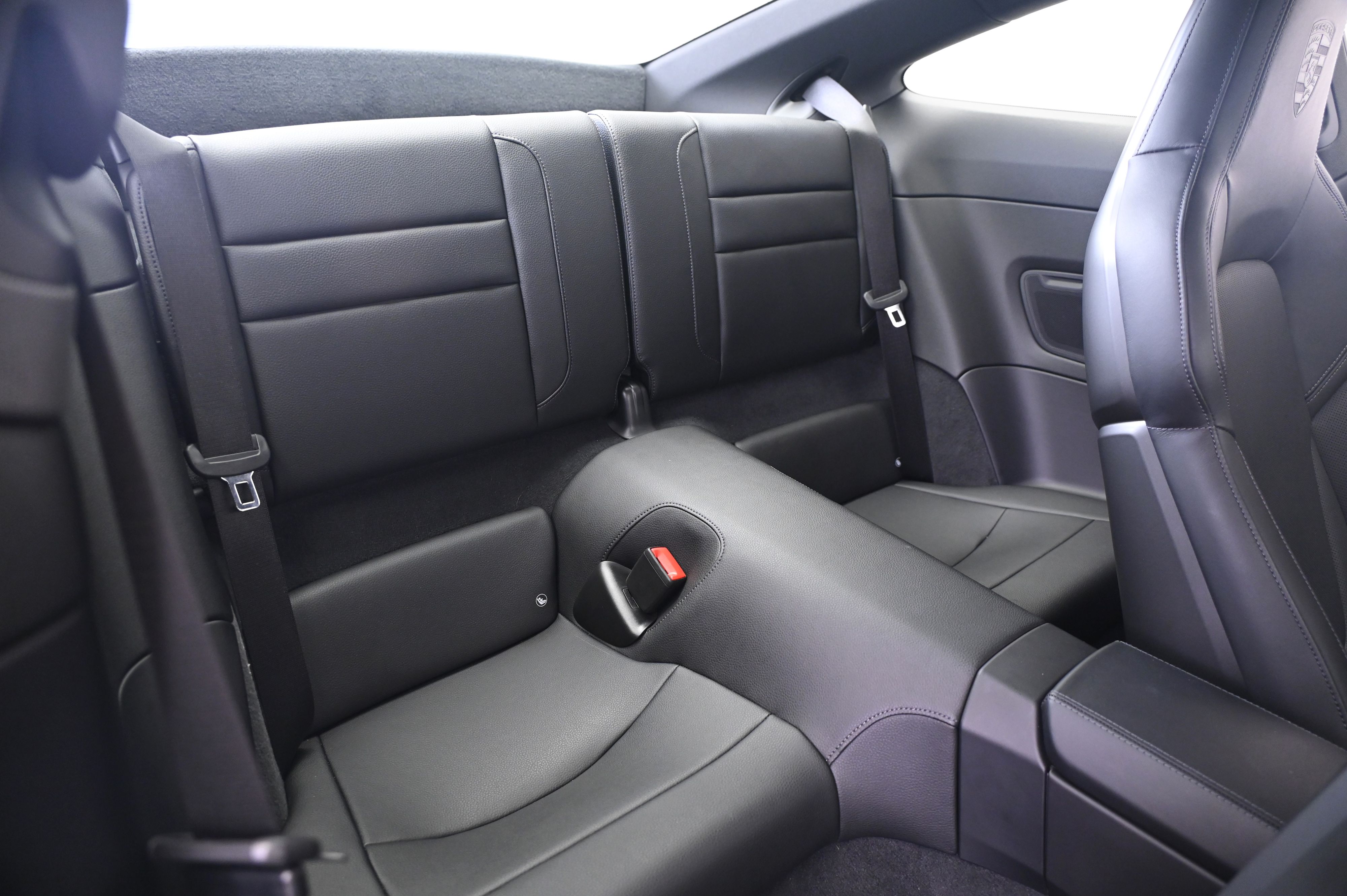 Thumbnail: 2025 Porsche 911 - 21