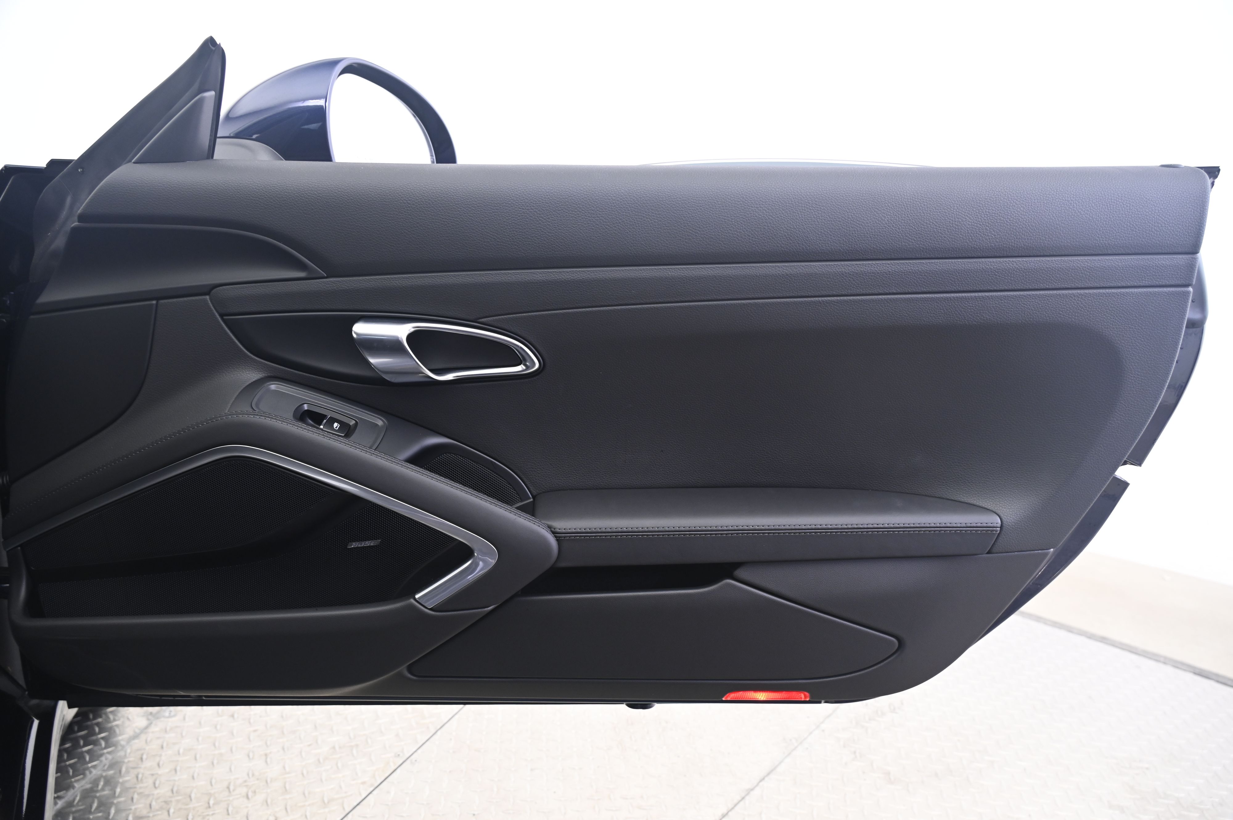 Thumbnail: 2019 Porsche 911 - 16